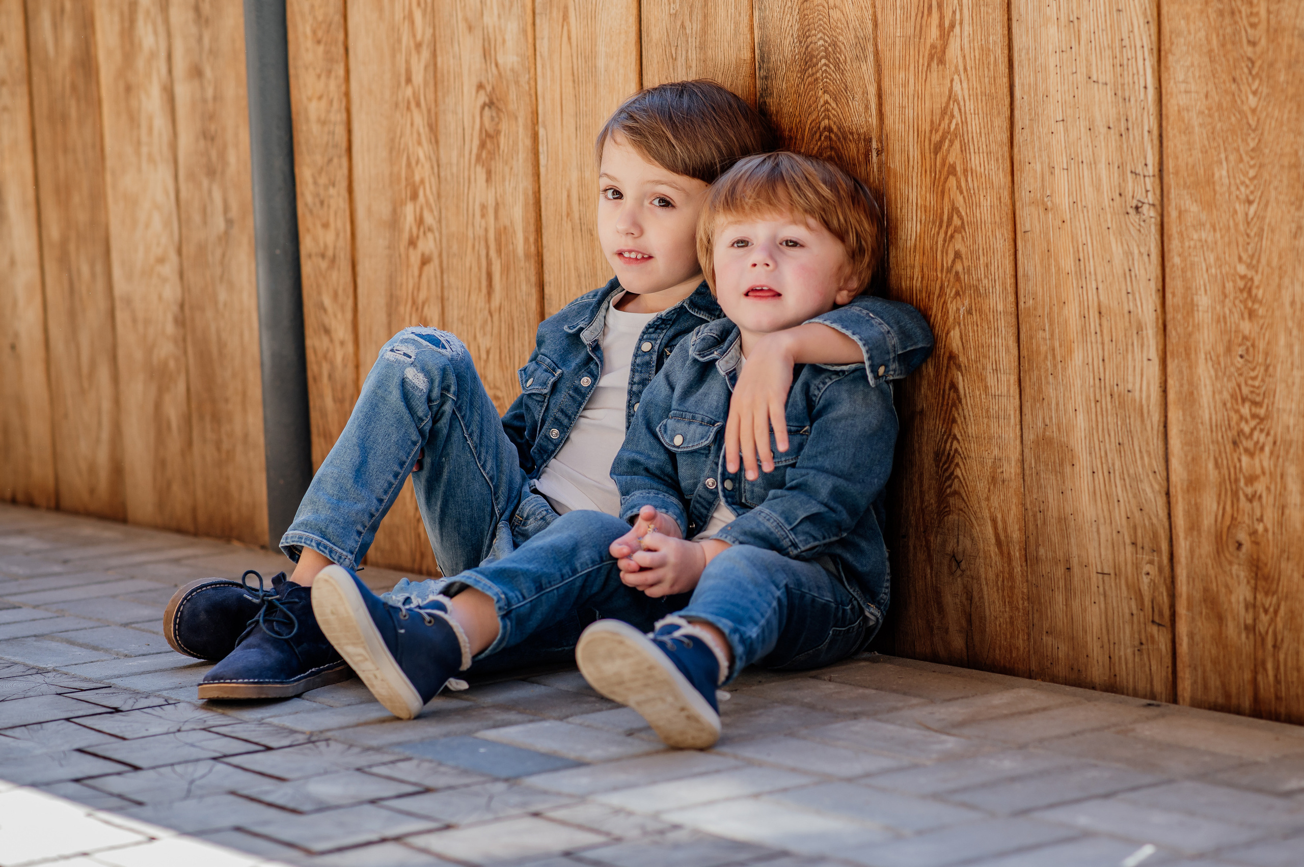 Сімейна фотосесія з кониками. Тернопіль. Сімейний, дитячий та індивідуальний фотограф в м. Тернопіль, м. Львів
