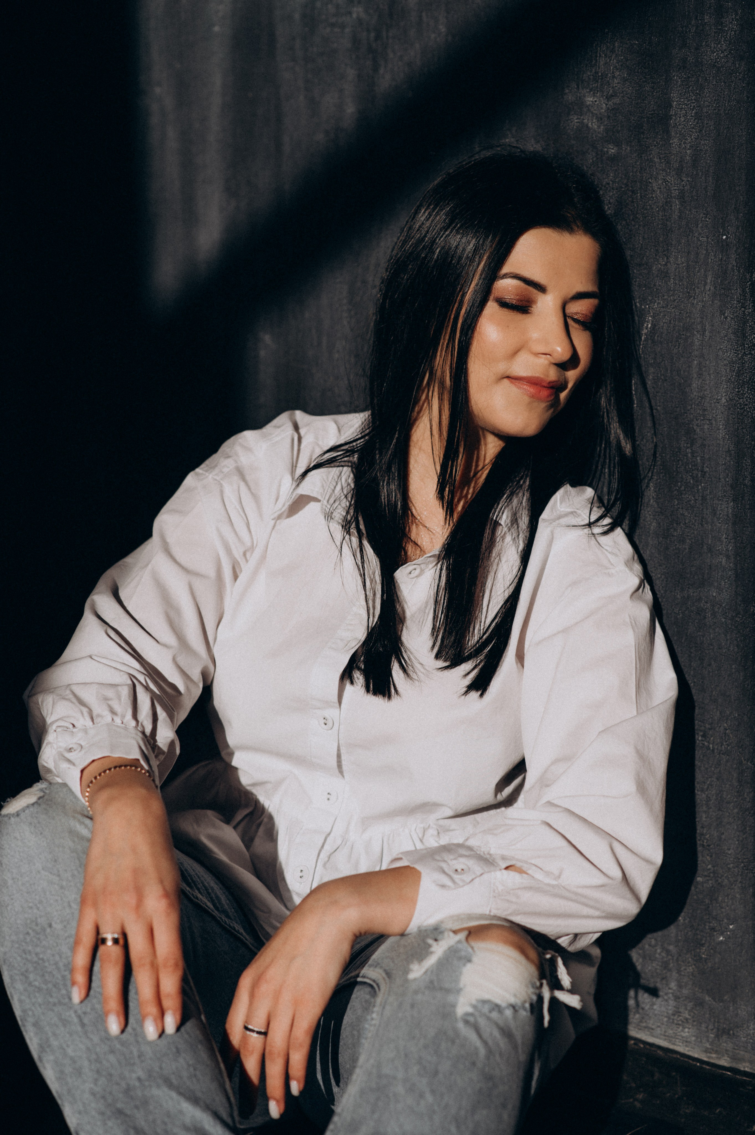 Індивідуальна фотосесія у студії, студійна зйомка Тернопіль Львів. Сімейний, дитячий та індивідуальний фотограф в м. Тернопіль, м. Львів