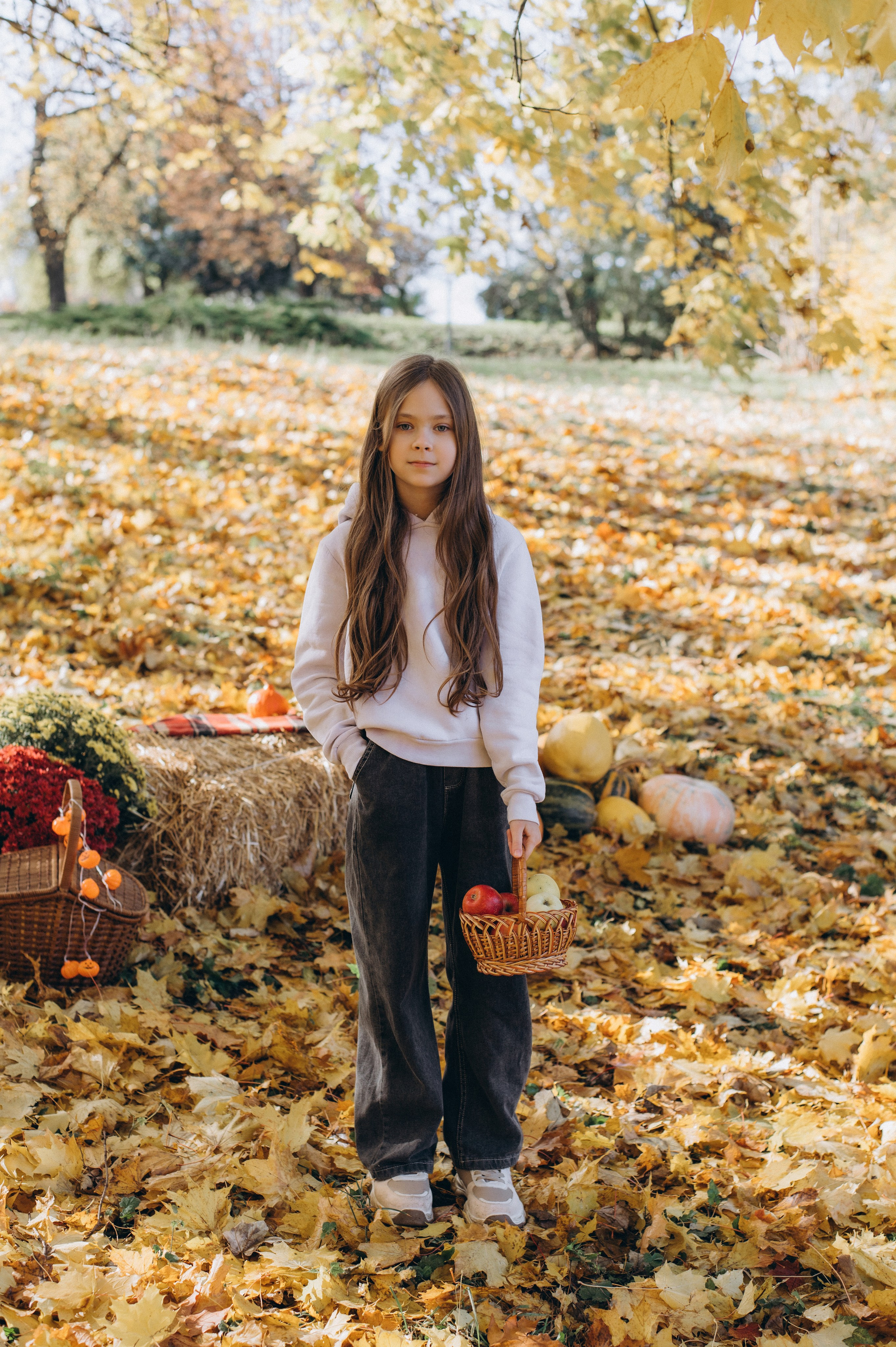 Осіння фотосесія 4 класу на віньєтки, випускні фотоальбоми Тернопіль, фотосесія випускників Тернопіль, шкільний випускний альбом Тернопіль. Сімейний, дитячий та індивідуальний фотограф в м. Тернопіль, м. Львів