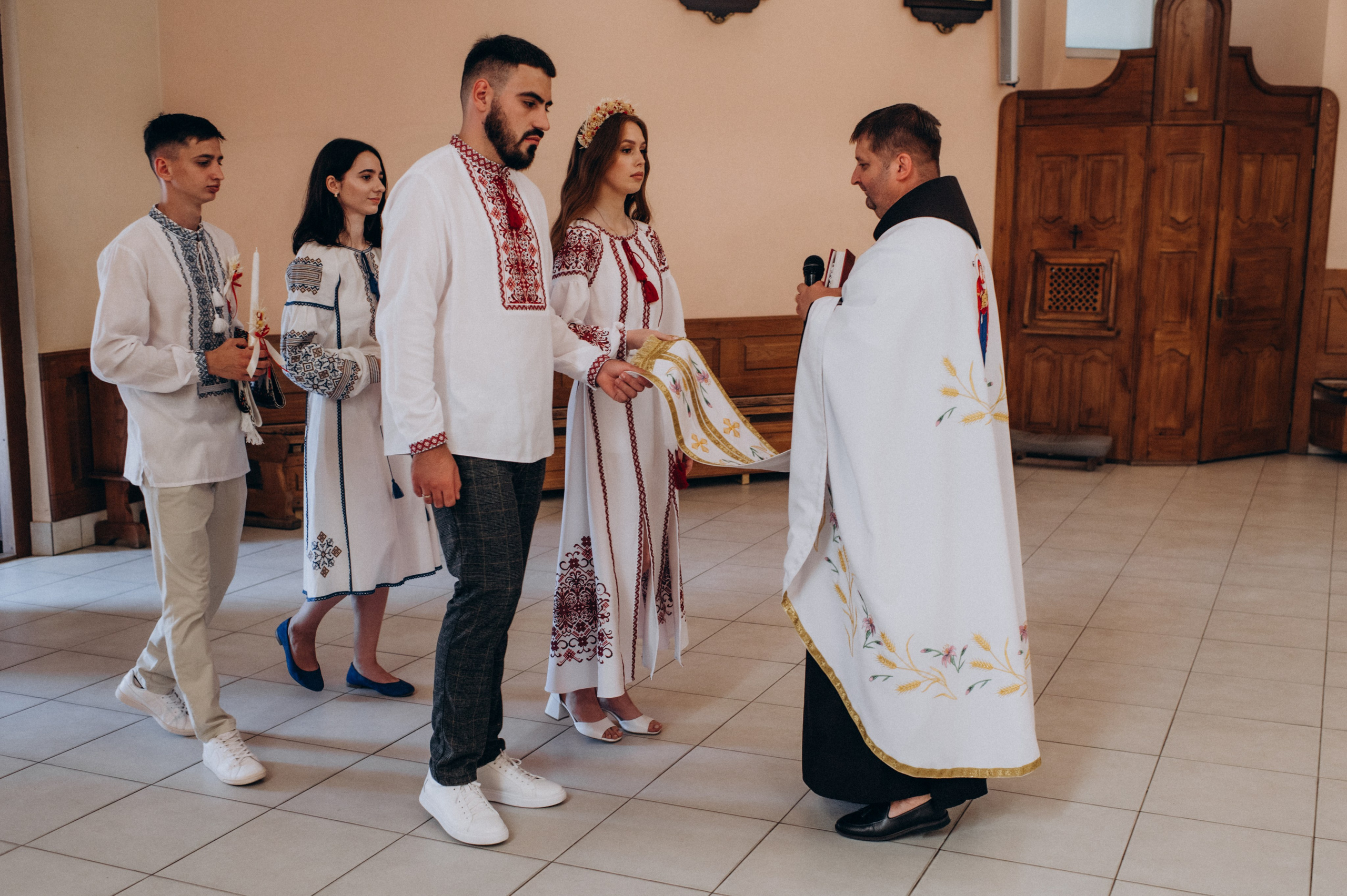 Фотосесія весілля, фотосесія вінчання Тернопіль, весільний фотограф Тернопіль, весільна зйомка Тернопіль. Сімейний, дитячий та індивідуальний фотограф в м. Тернопіль, м. Львів