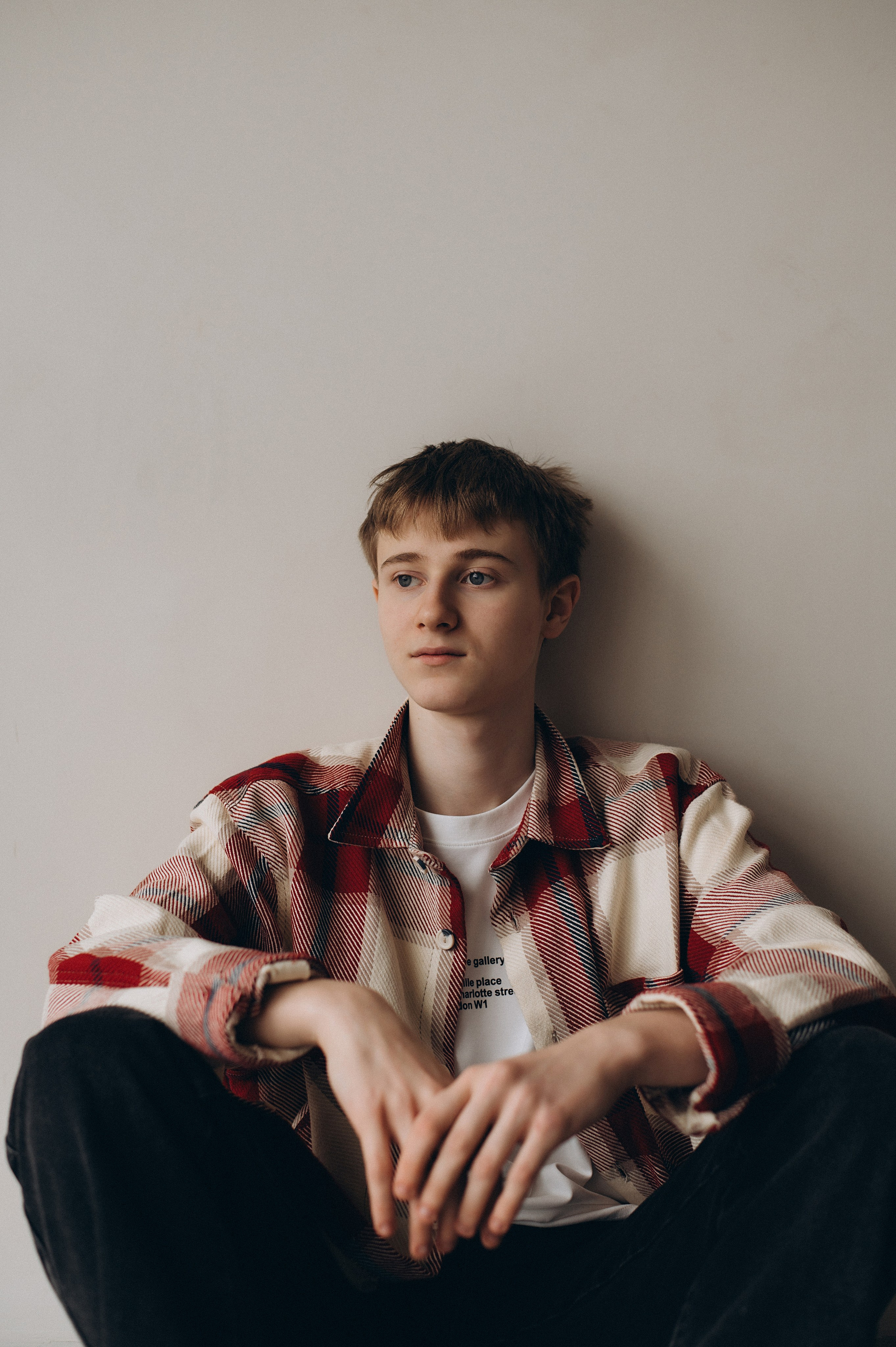 Фотосесія мама і син, сімейна фотосесія Тернопіль, зйомка мами з сином, сімейний фотограф Тернопіль, зйомка з домашнім улюбленцем. Сімейний, дитячий та індивідуальний фотограф в м. Тернопіль, м. Львів