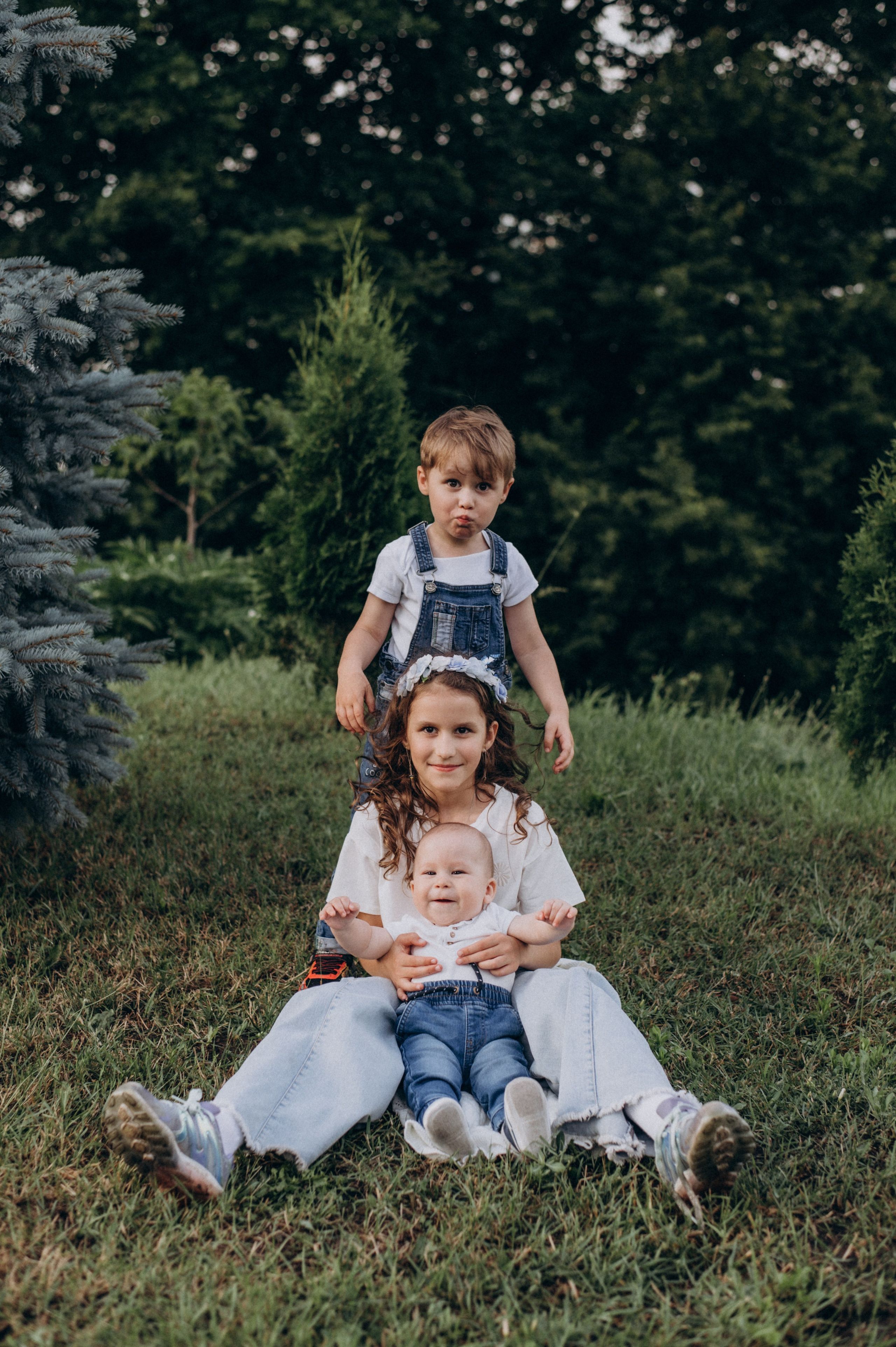 Сімейна фотосесія Тернопіль, сімейний фотограф Тернопіль, зйомка великої сімї. Сімейний, дитячий та індивідуальний фотограф в м. Тернопіль, м. Львів