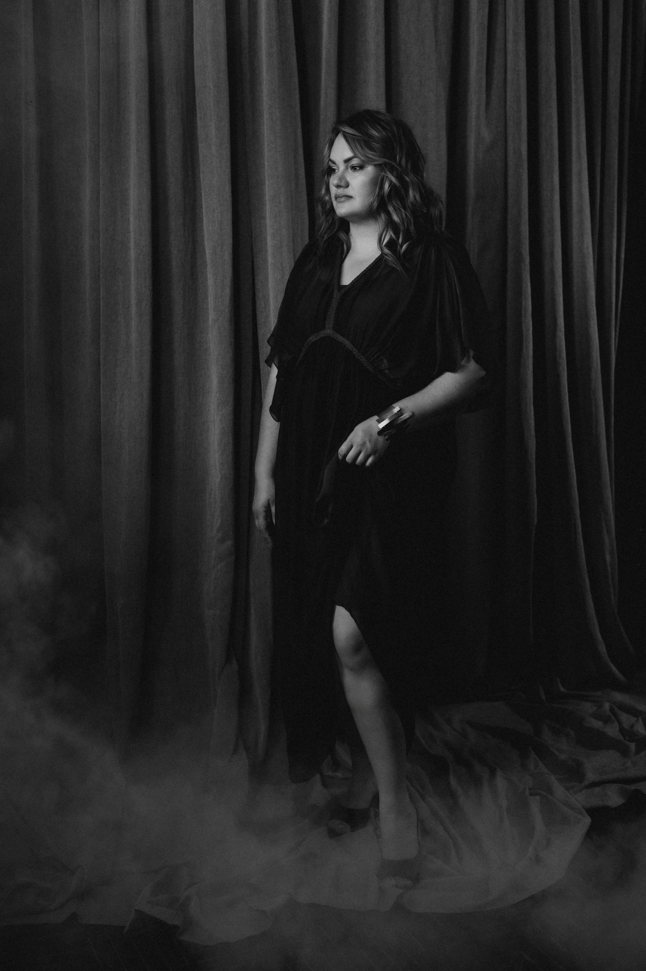 Індивідуальна фотосесія у студії Тернопіль, індивідуальна зйомка Львів. Сімейний, дитячий та індивідуальний фотограф в м. Тернопіль, м. Львів