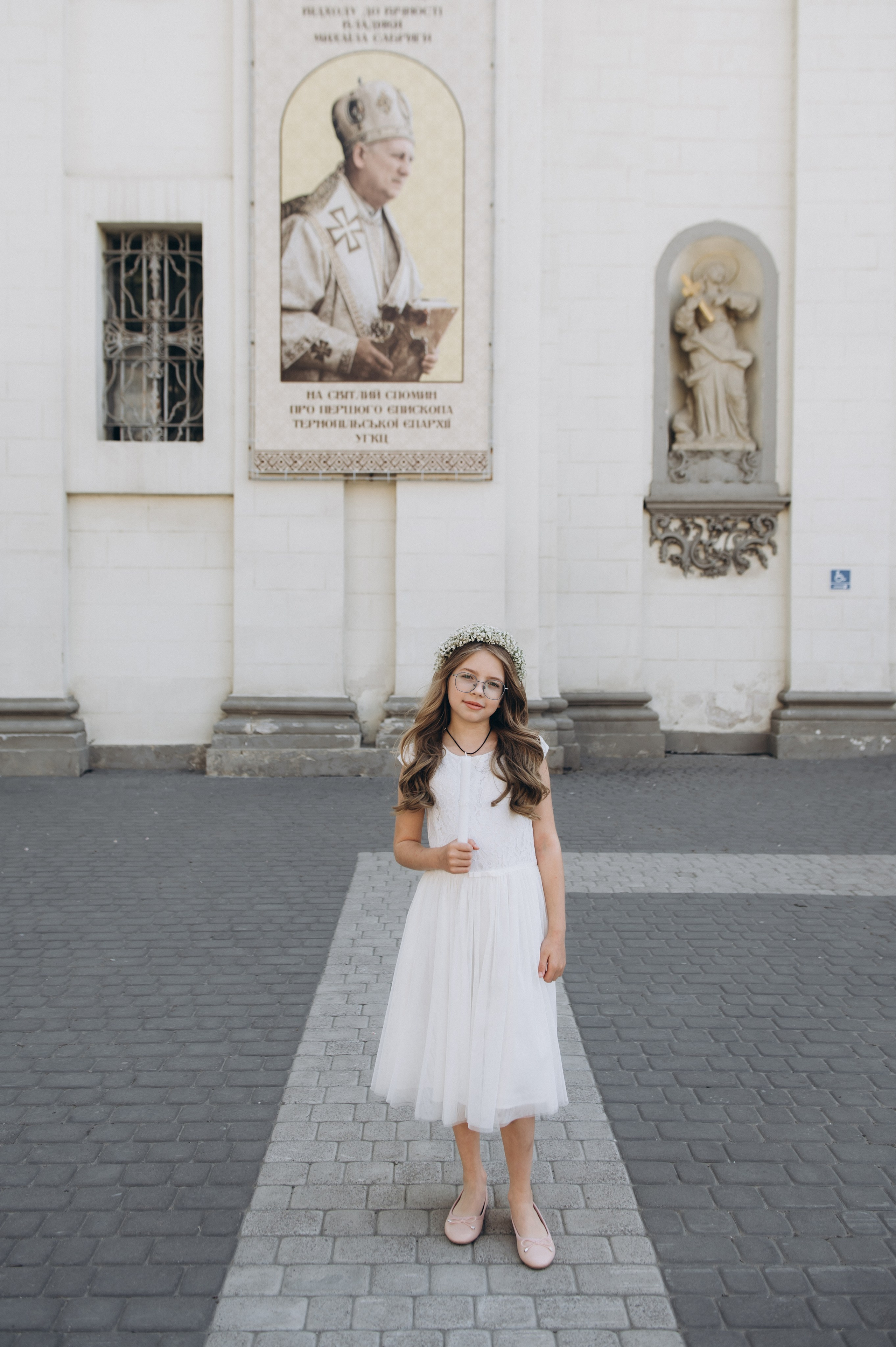 Фотосесія Першого Причастя Тернопіль, фотосесія Причастя Тернопіль, Таїнство Першого Причастя Тернопіль, Катедра Причастя Тернопіль. Сімейний, дитячий та індивідуальний фотограф в м. Тернопіль, м. Львів
