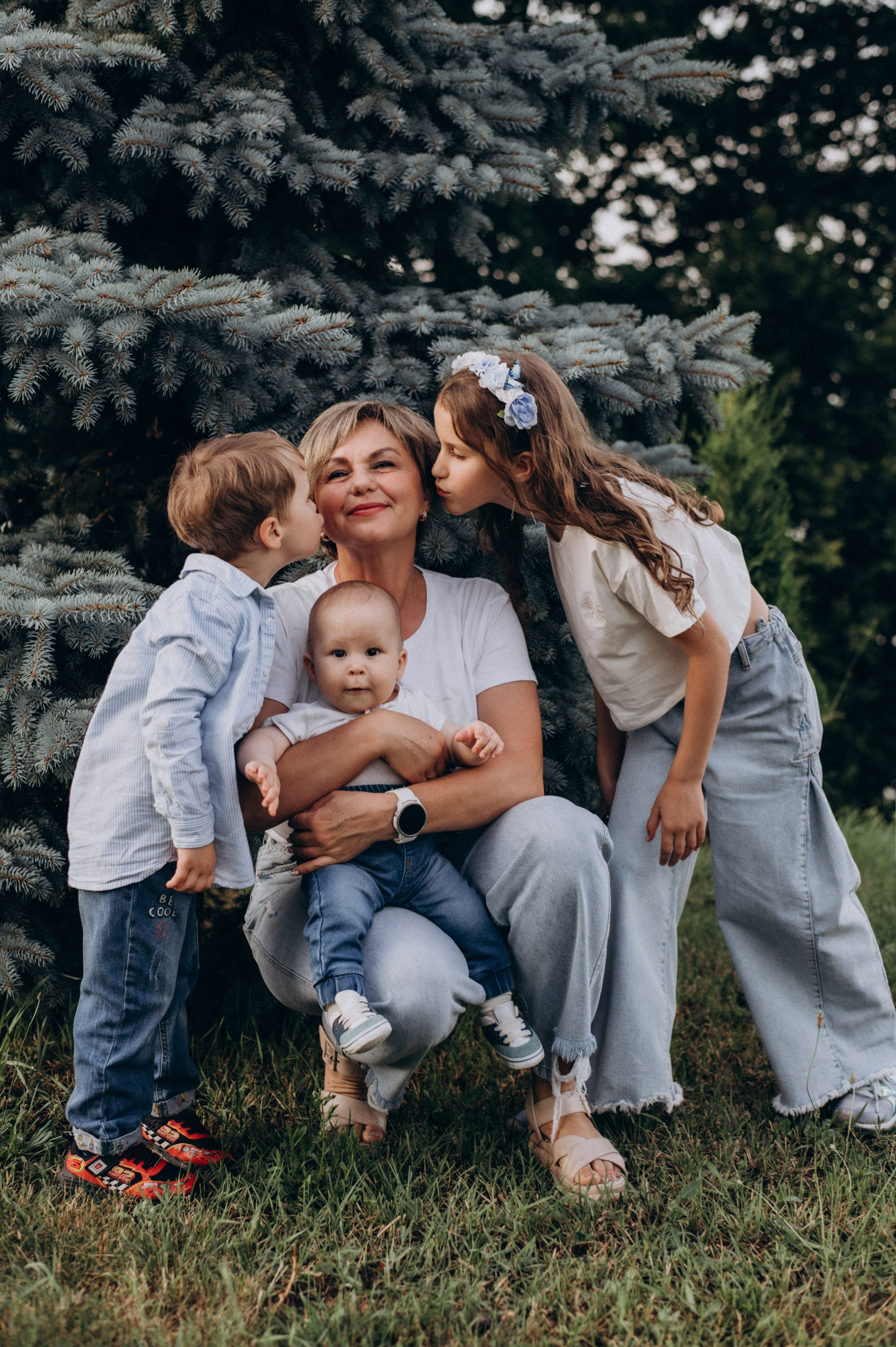 Сімейна фотосесія Тернопіль, сімейний фотограф Тернопіль, зйомка великої сімї. Сімейний, дитячий та індивідуальний фотограф в м. Тернопіль, м. Львів