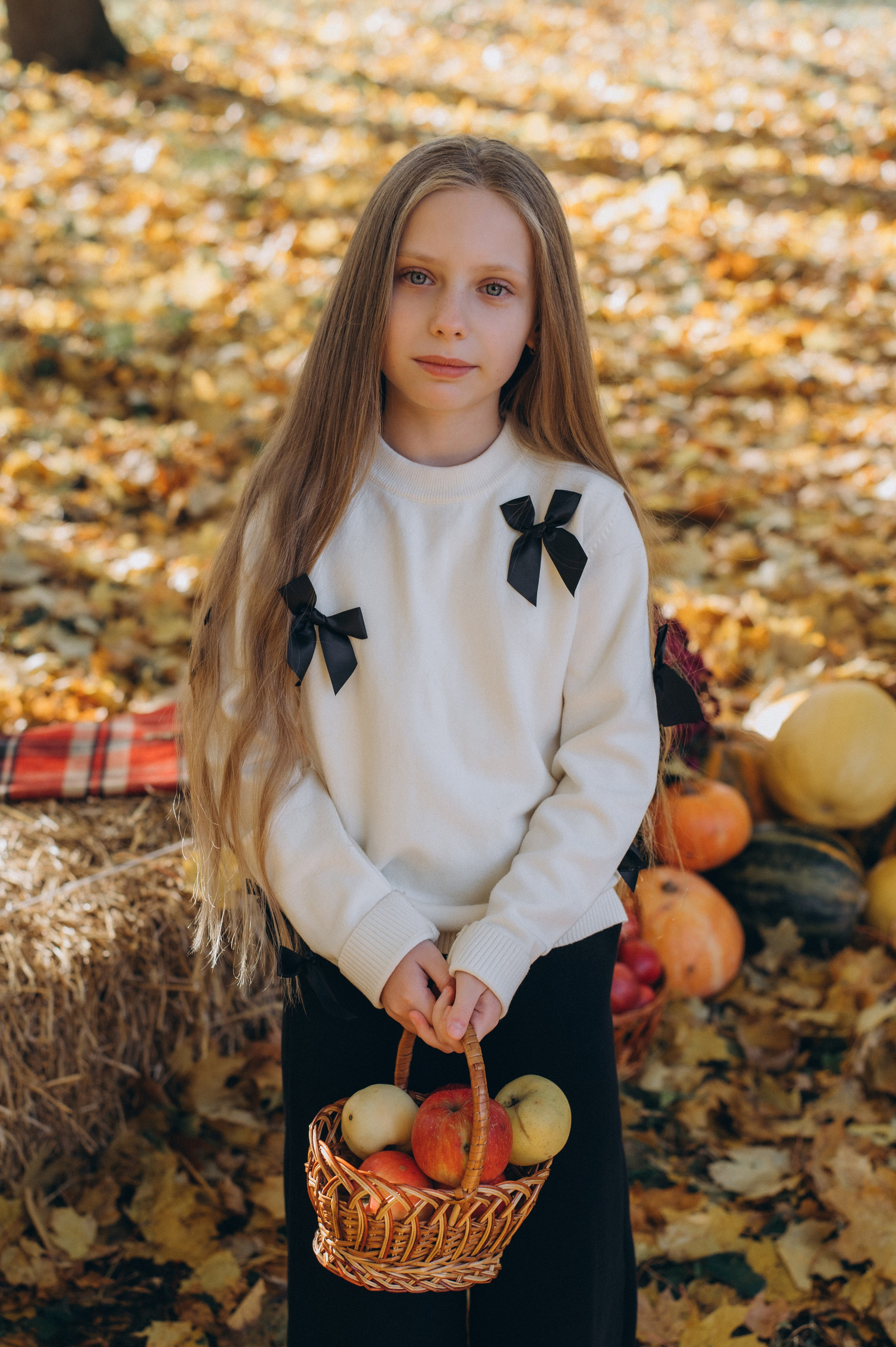 Осіння фотосесія 4 класу на віньєтки, випускні фотоальбоми Тернопіль, фотосесія випускників Тернопіль, шкільний випускний альбом Тернопіль. Сімейний, дитячий та індивідуальний фотограф в м. Тернопіль, м. Львів