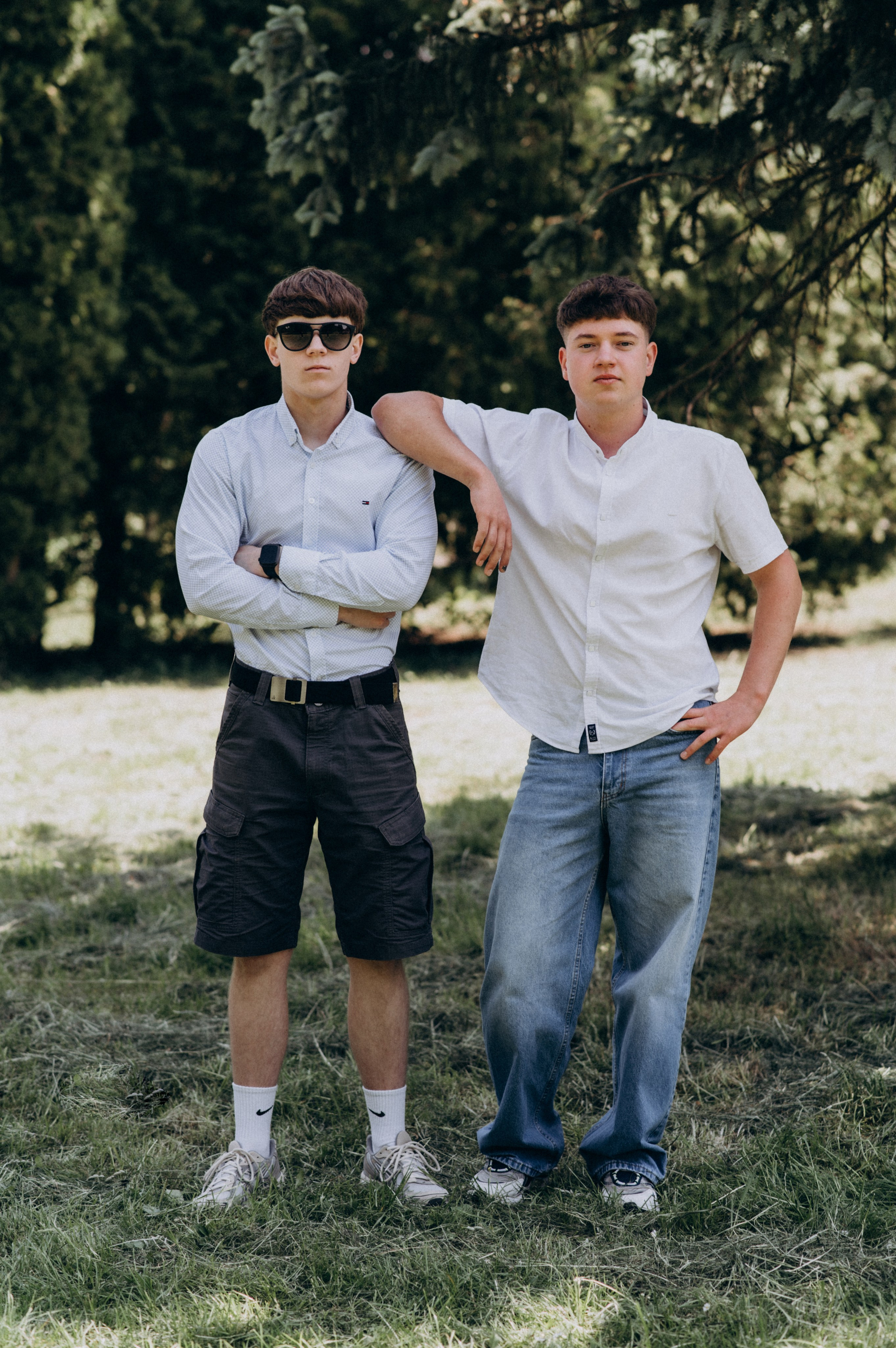 Фотосесія випускників, зйомка випускників Тернопіль Львів, випускні фотоальбоми Тернопіль, шкільні фотоальбоми Тернопіль. Сімейний, дитячий та індивідуальний фотограф в м. Тернопіль, м. Львів