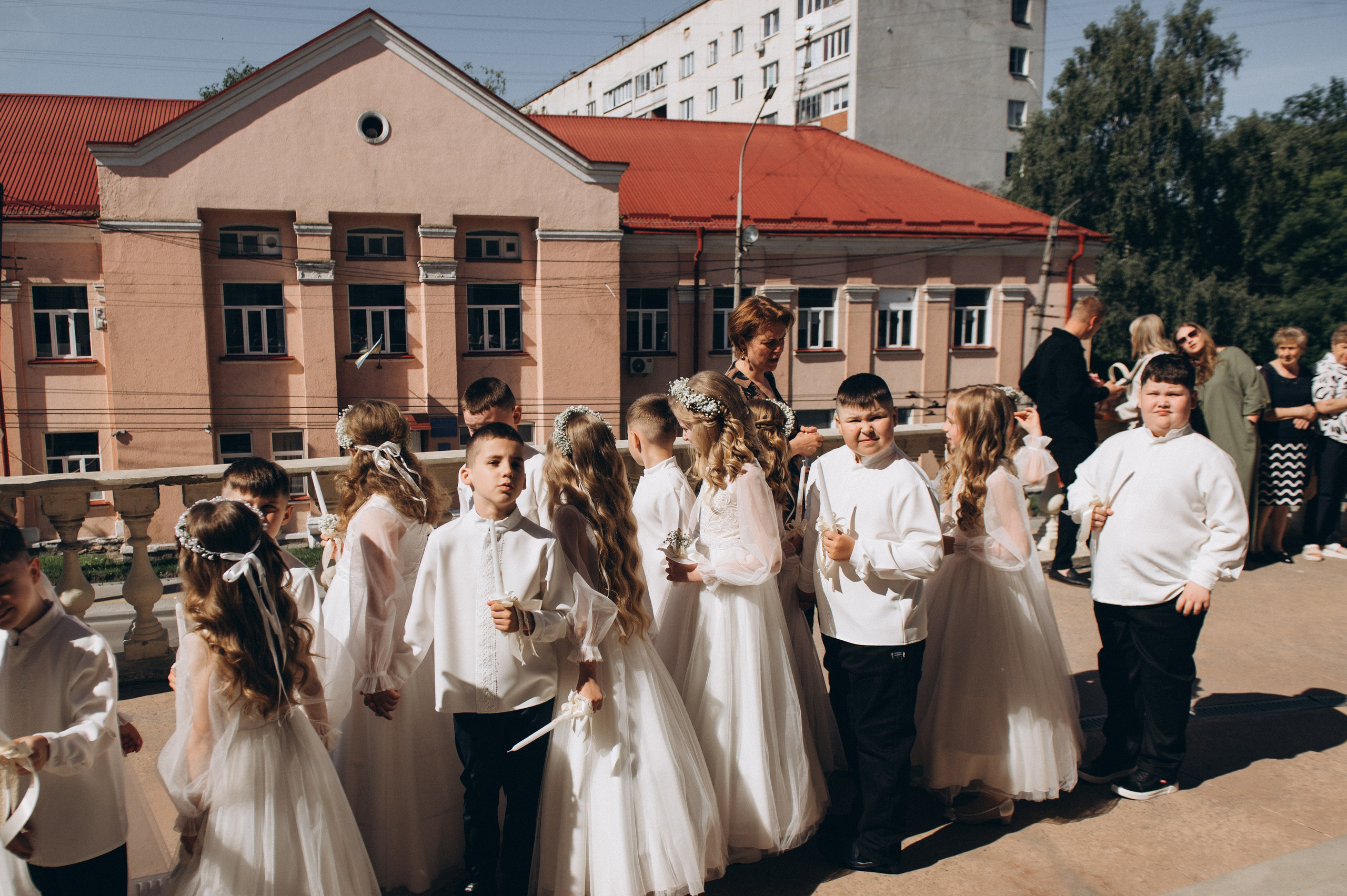 Фотосесія Першого Причастя Тернопіль, зйомка Першого Причастя Тернопіль, Церква Успіння Пресвятої Богородиці Причастя Тернопіль. Сімейний, дитячий та індивідуальний фотограф в м. Тернопіль, м. Львів