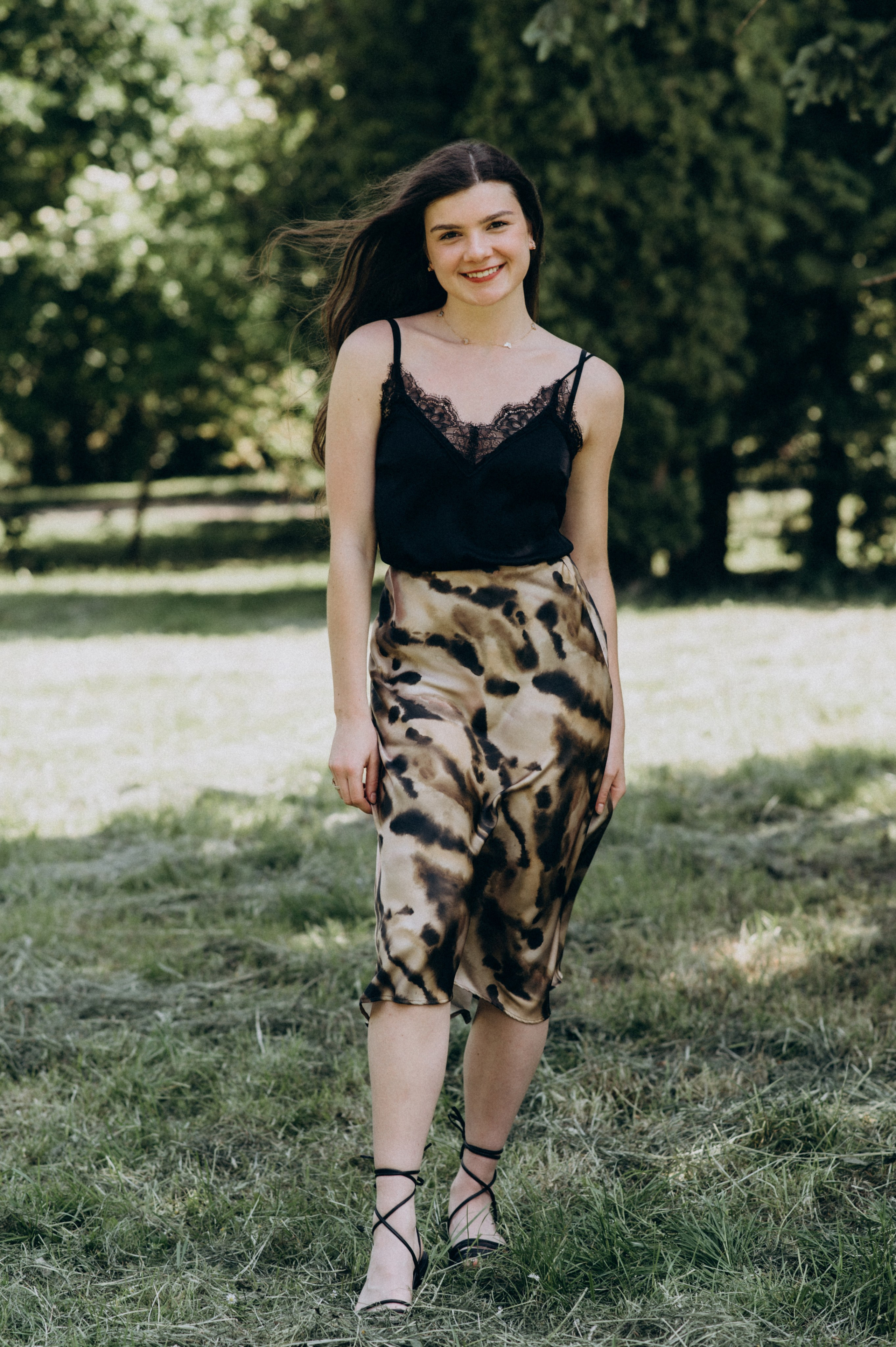 Фотосесія випускників, зйомка випускників Тернопіль Львів, випускні фотоальбоми Тернопіль, шкільні фотоальбоми Тернопіль. Сімейний, дитячий та індивідуальний фотограф в м. Тернопіль, м. Львів