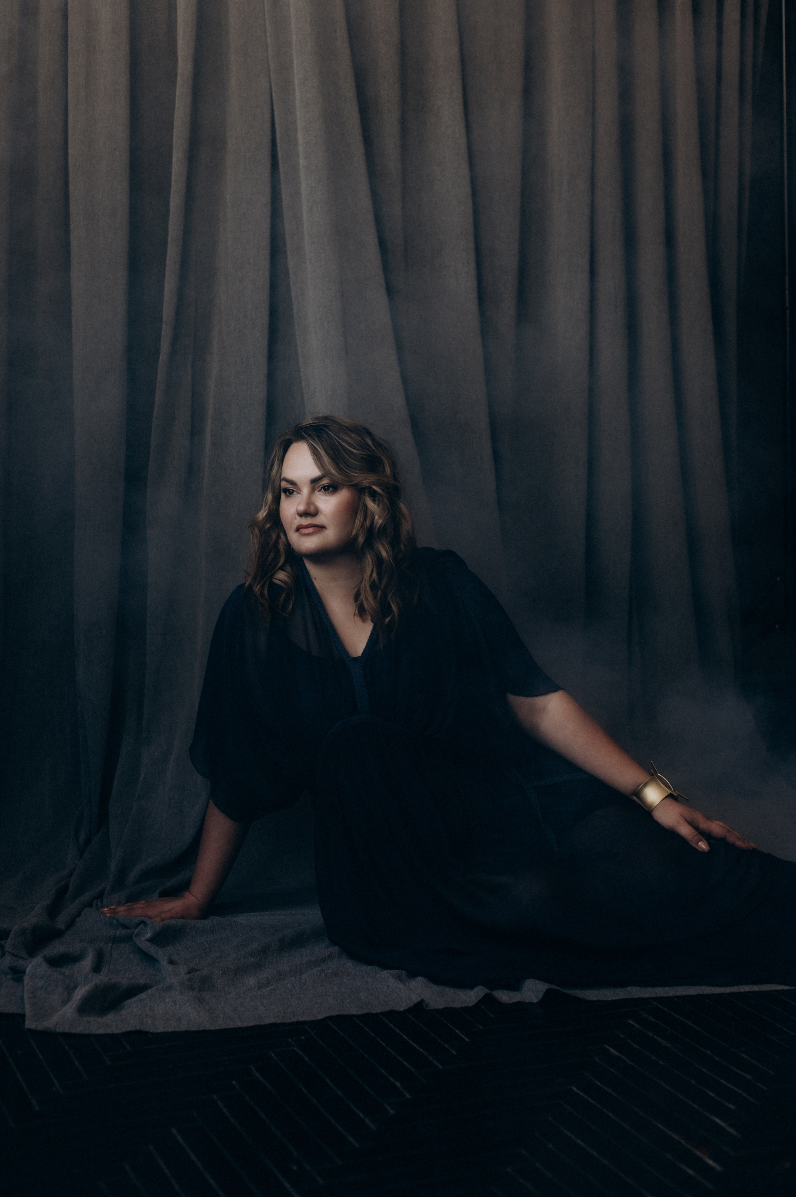 Індивідуальна фотосесія у студії Тернопіль, індивідуальна зйомка Львів. Сімейний, дитячий та індивідуальний фотограф в м. Тернопіль, м. Львів