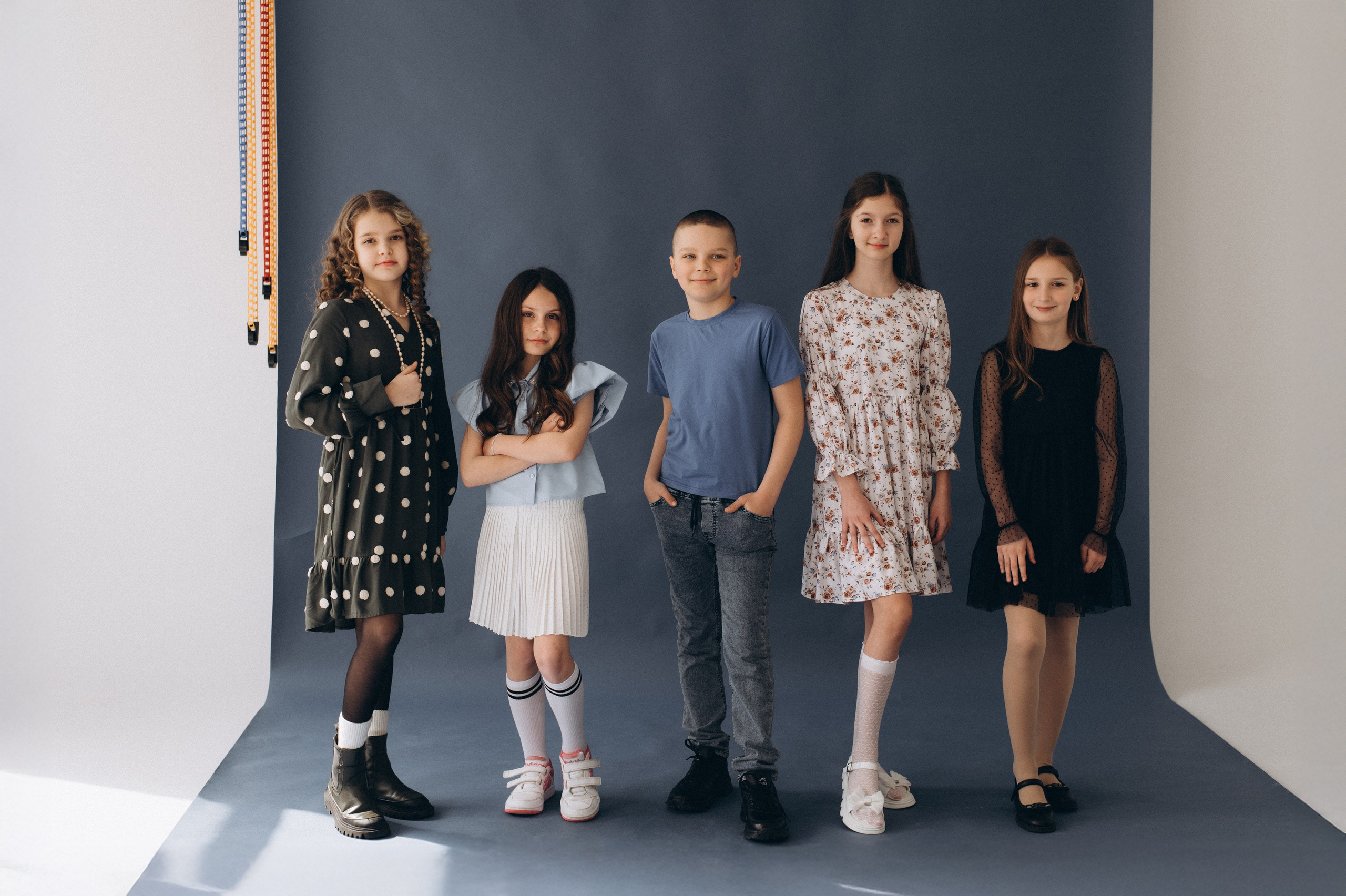 Шкільна фотосесія на віньєтки Тернопіль, шкільні альбоми, фотосесія випускників Тернопіль, випускний альбом, фотограф випускний Тернопіль. Сімейний, дитячий та індивідуальний фотограф в м. Тернопіль, м. Львів