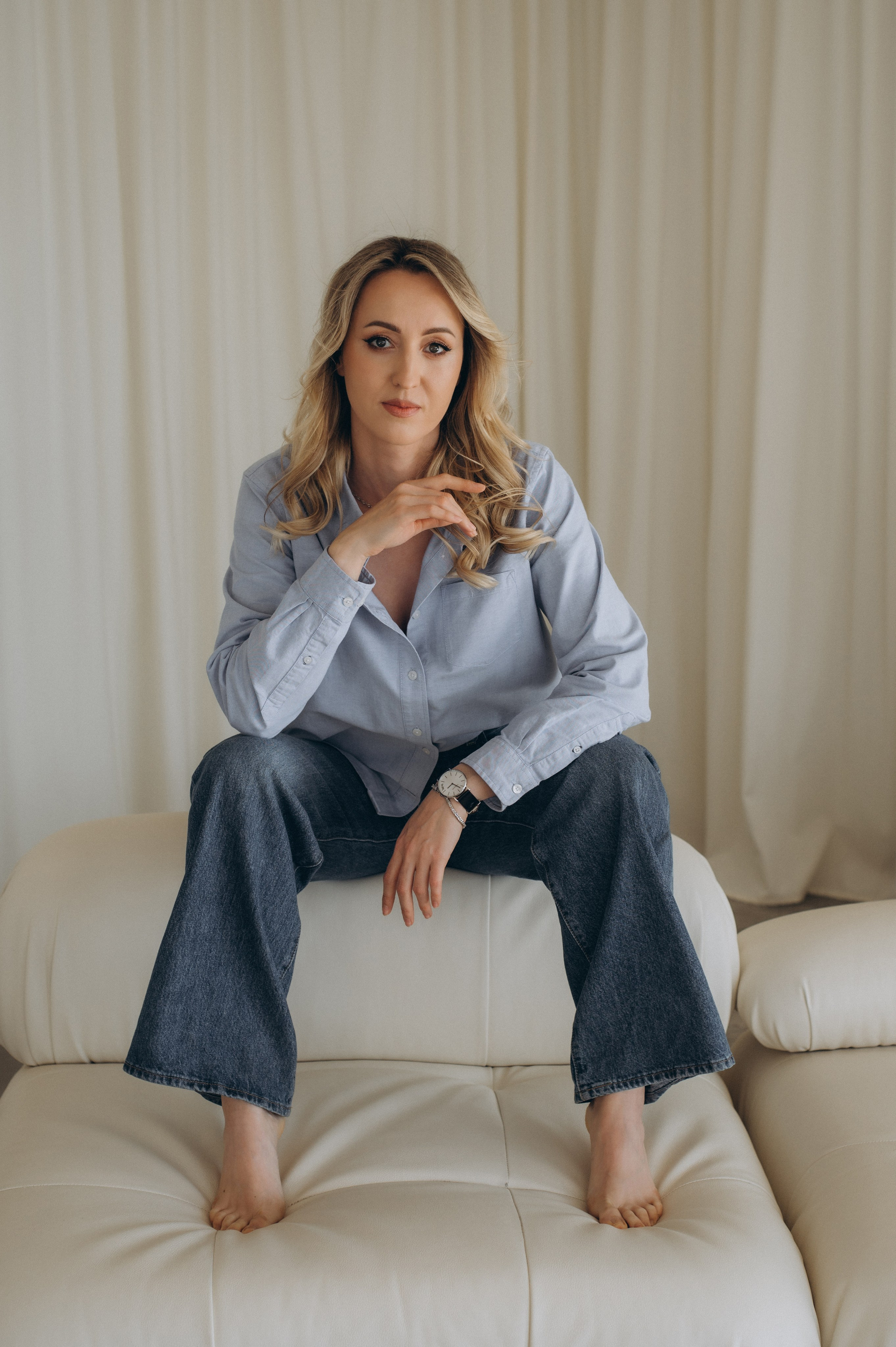 Портретна фотосесія, індивідуальна фотосесія Тернопіль, портретний фотограф Тернопіль, студійна фотосесія Тернопіль, фотосесія у студії. Сімейний, дитячий та індивідуальний фотограф в м. Тернопіль, м. Львів