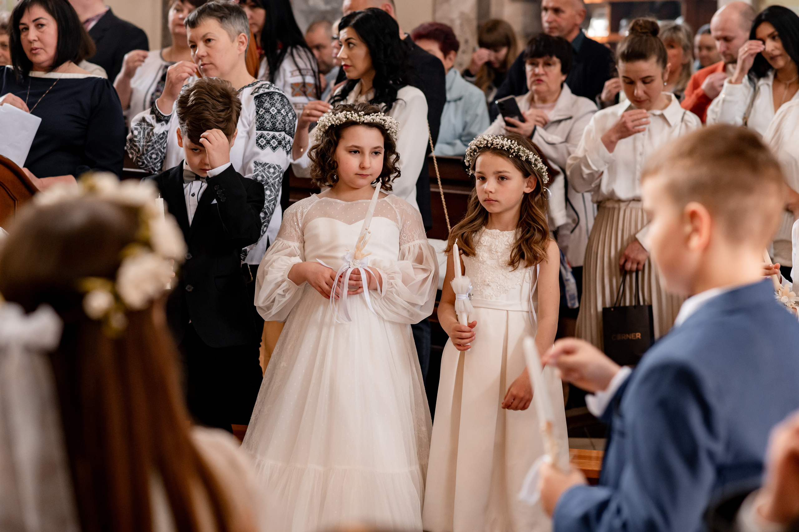 Фотосесія Першого Причастя Тернопіль, зйомка Причастя Тернопіль, Таїнство Першого Причастя Тернопіль, Катедра Причастя Тернопіль. Сімейний, дитячий та індивідуальний фотограф в м. Тернопіль, м. Львів