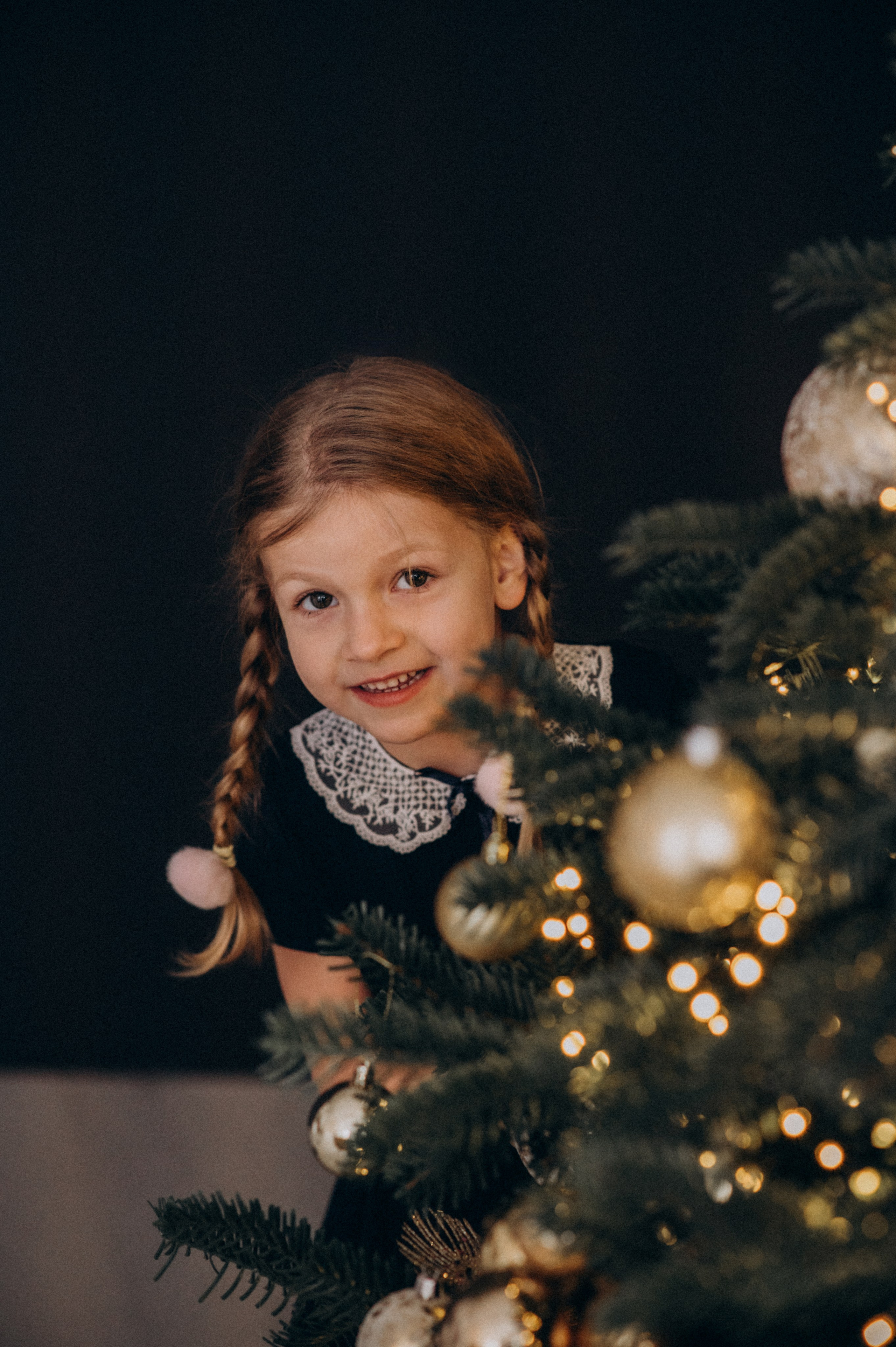 Новорічна фотосесія у студії Тернополя, фотосесія Львів. Сімейний, дитячий та індивідуальний фотограф в м. Тернопіль, м. Львів