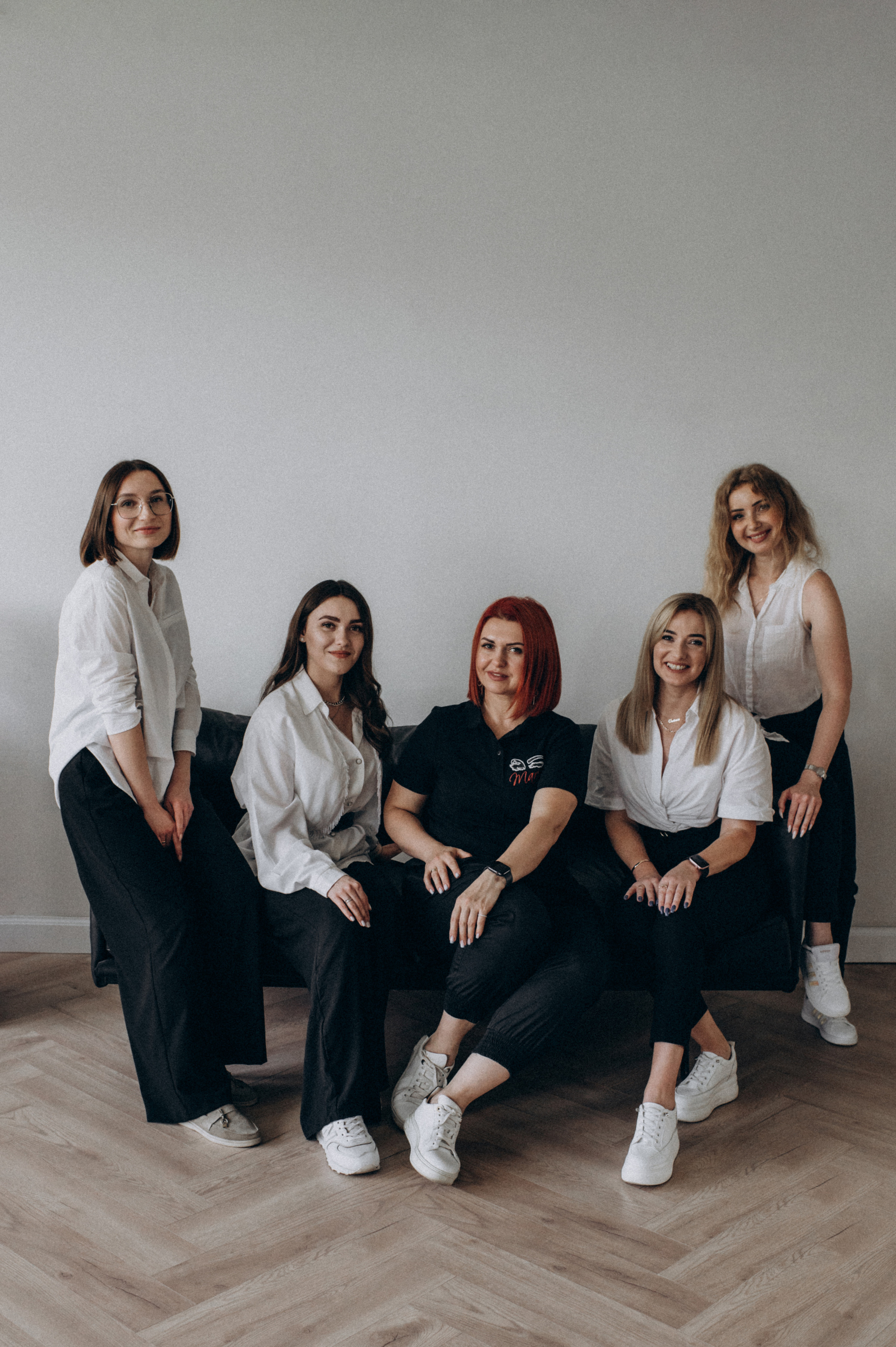 Зйомка персоналу Салону краси. Сімейний, дитячий та індивідуальний фотограф в м. Тернопіль, м. Львів