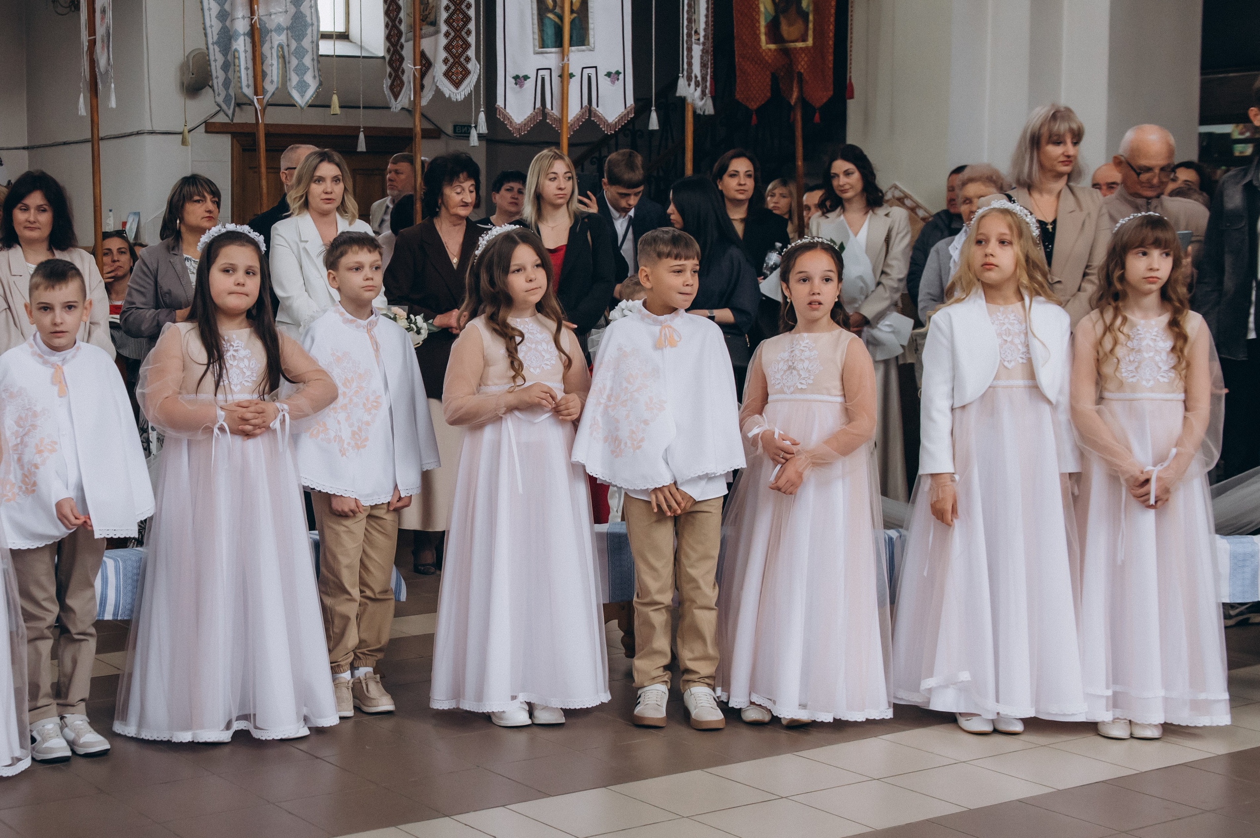 Фотосесія Причастя Тернопіль, зйомка Причастя, фотограф на Причастя Тернопіль, Причастя Львів, Причастя церква Михаїла Тернопіль. Сімейний, дитячий та індивідуальний фотограф в м. Тернопіль, м. Львів