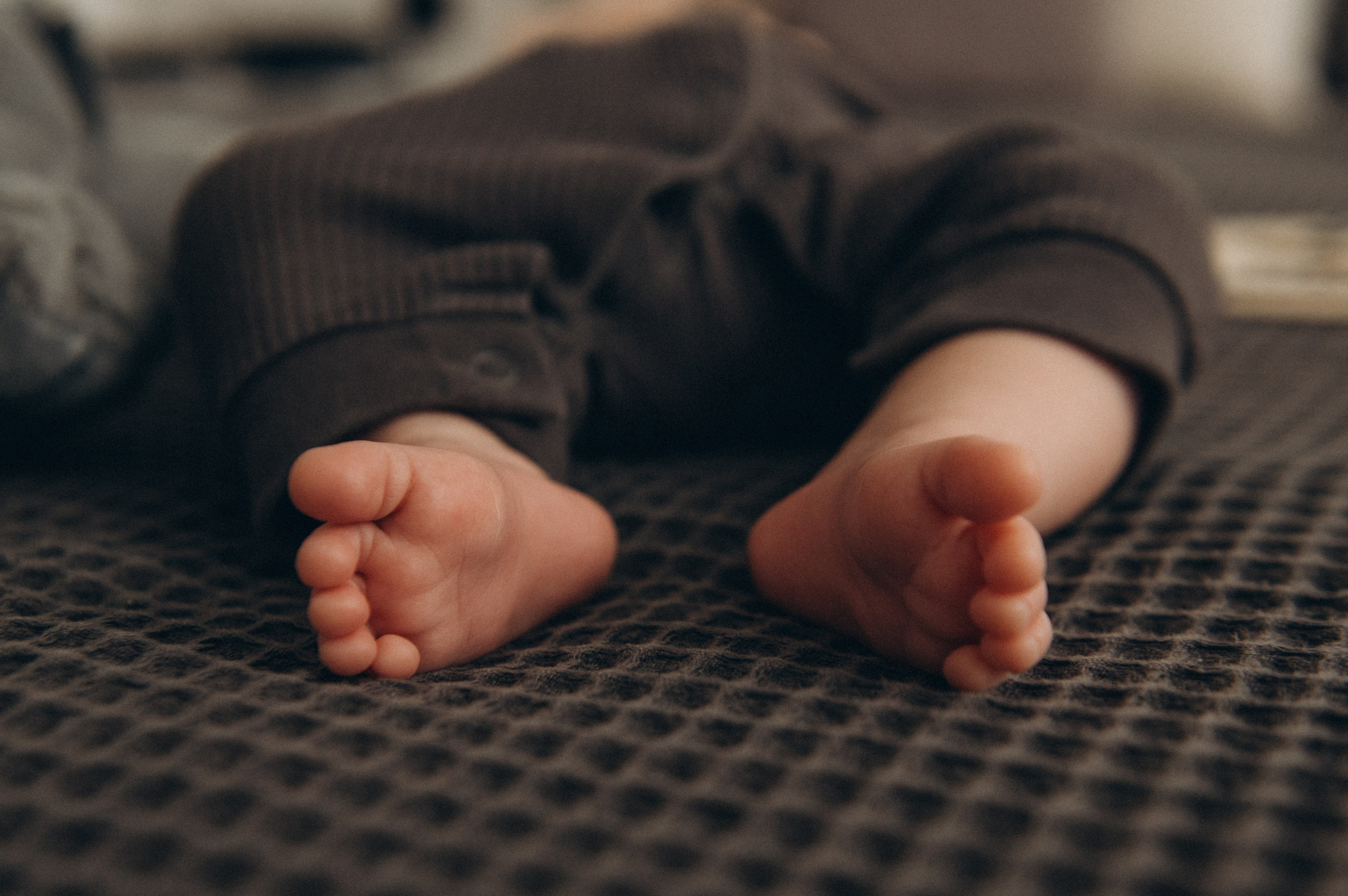 Сімейна фотосесія вдома Тернопіль, сімейний фотограф Львів Тернопіль, сімейна фотосесія Тернопіль, фотосесія двійні, зйомка близнюків. Сімейний, дитячий та індивідуальний фотограф в м. Тернопіль, м. Львів