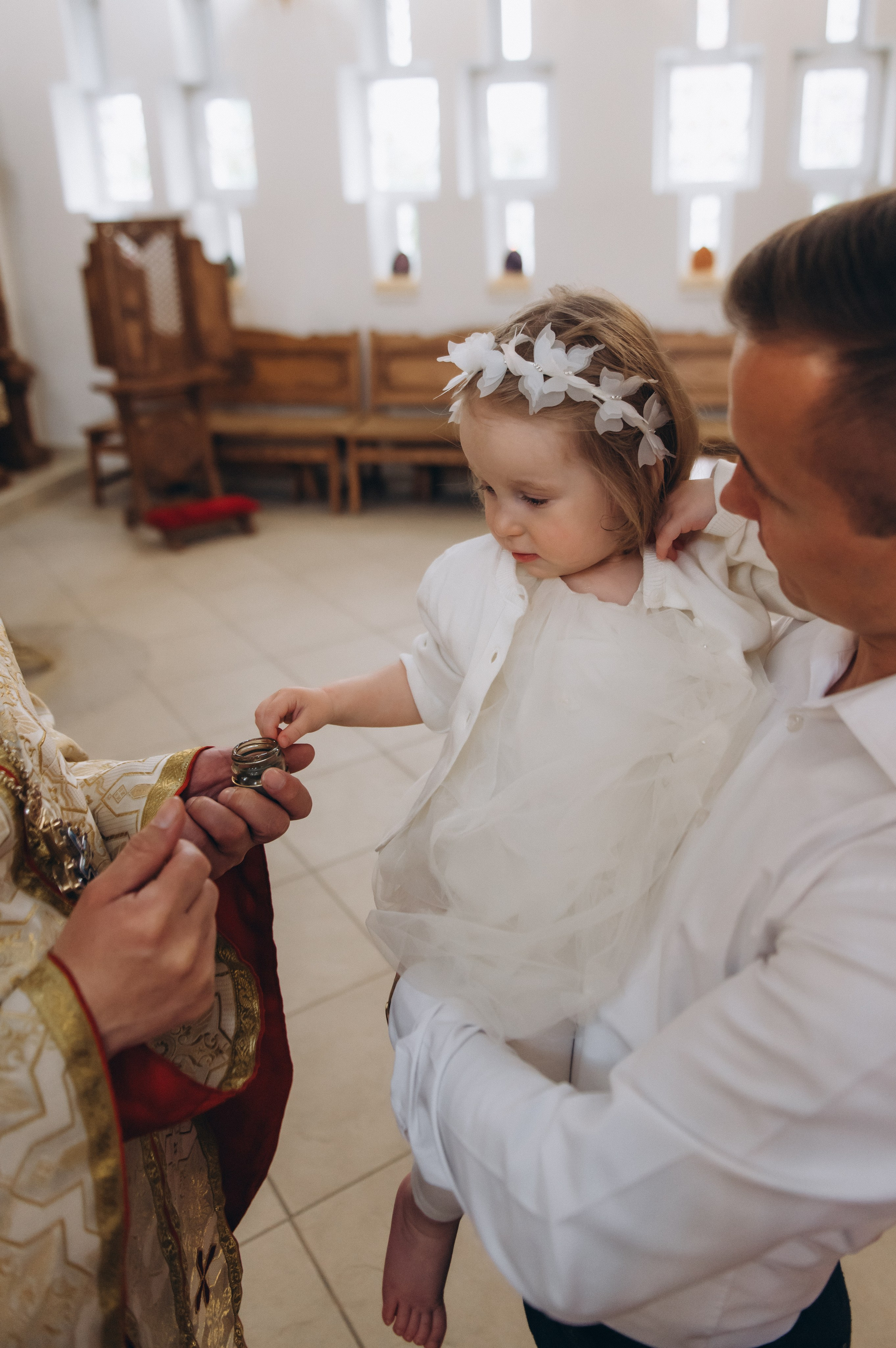 Фотосесія Хрещення Тернопіль, зйомка Хрестин Тернопіль, фотограф на хрестини Тернопіль, хрещення Львів. Сімейний, дитячий та індивідуальний фотограф в м. Тернопіль, м. Львів