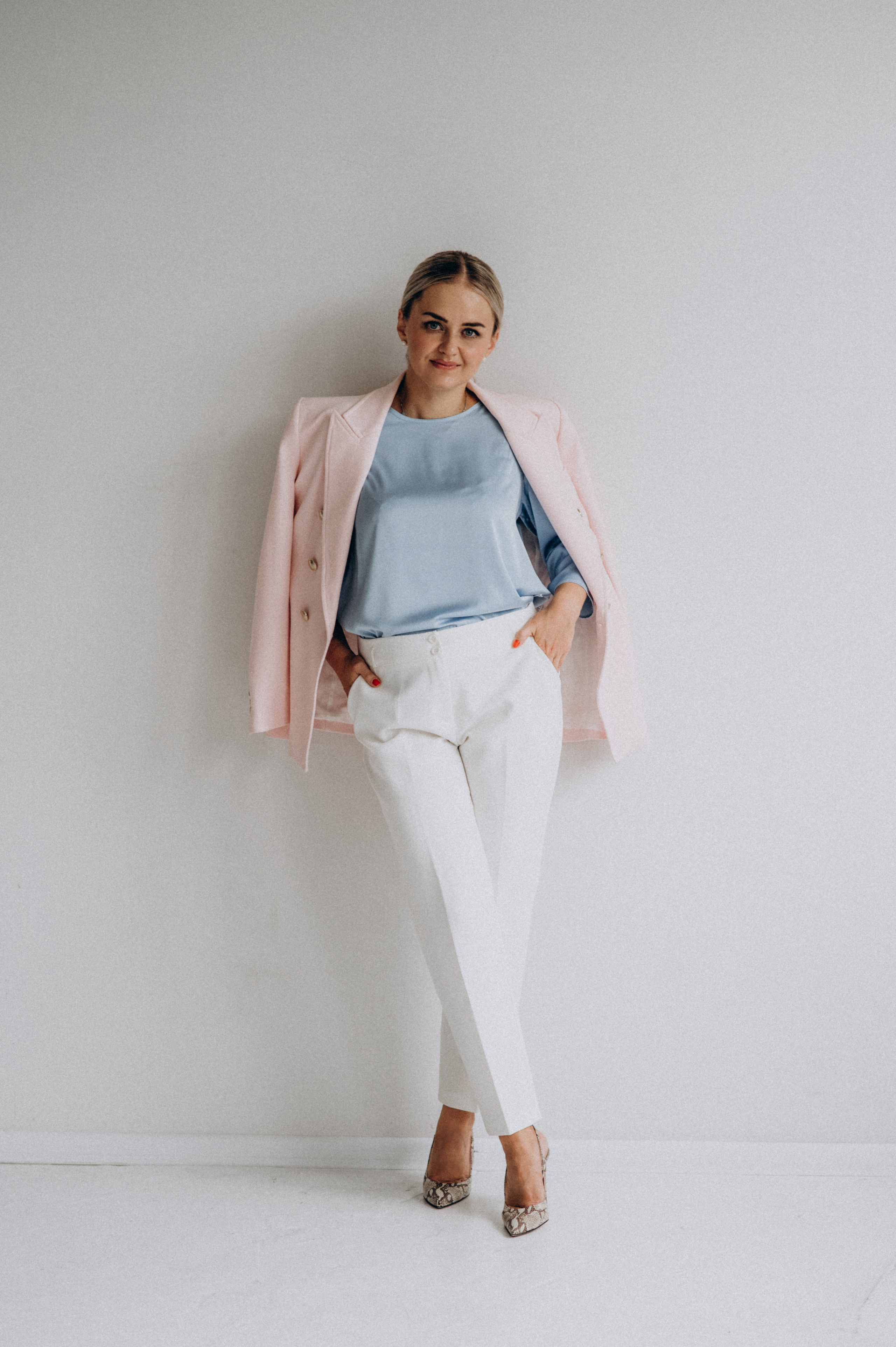 Контент зйомка, фотосесія персоналу клініки. Сімейний, дитячий та індивідуальний фотограф в м. Тернопіль, м. Львів