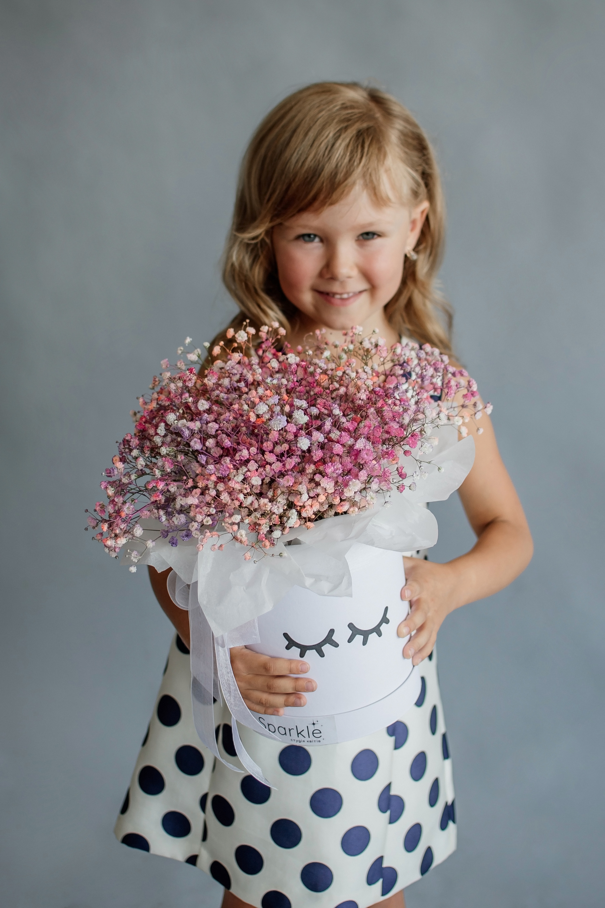 Студійна фотосесія з квітами для квіткової крамниці Sparkle. Тернопіль. Сімейний, дитячий та індивідуальний фотограф в м. Тернопіль, м. Львів