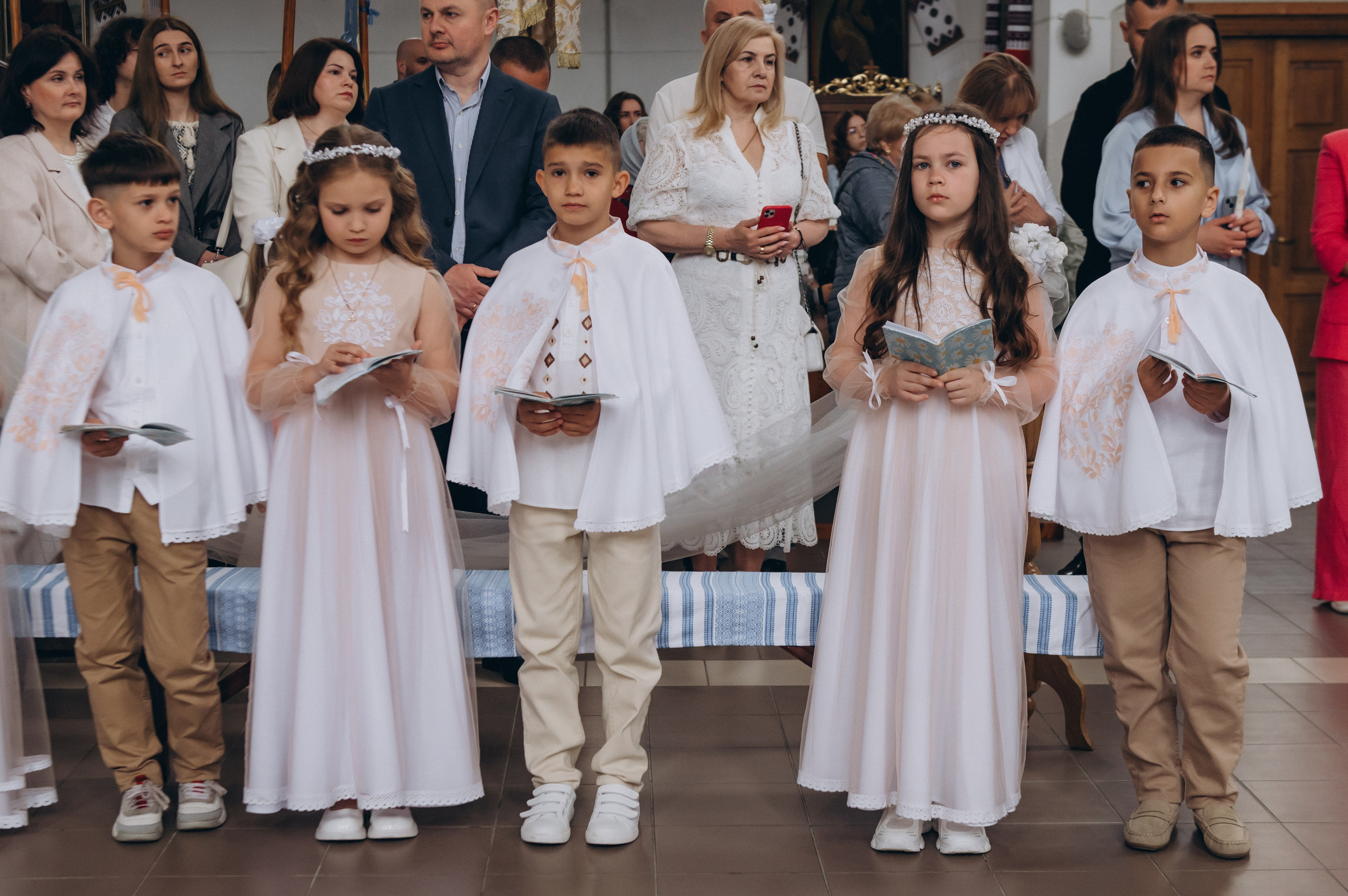 Фотосесія Причастя Тернопіль, зйомка Причастя, фотограф на Причастя Тернопіль, Причастя Львів, Причастя церква Михаїла Тернопіль. Сімейний, дитячий та індивідуальний фотограф в м. Тернопіль, м. Львів