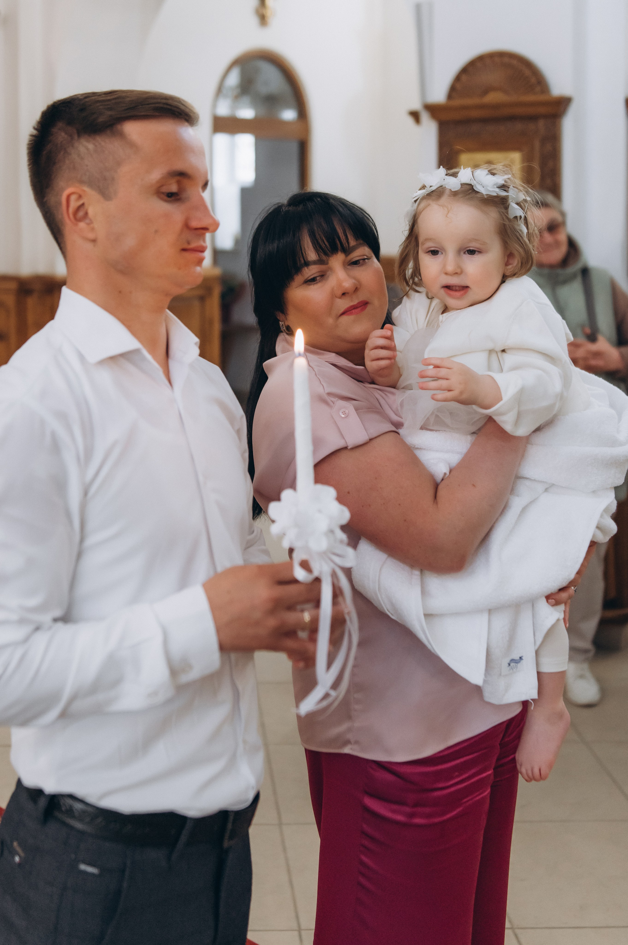 Фотосесія Хрещення Тернопіль, зйомка Хрестин Тернопіль, фотограф на хрестини Тернопіль, хрещення Львів. Сімейний, дитячий та індивідуальний фотограф в м. Тернопіль, м. Львів