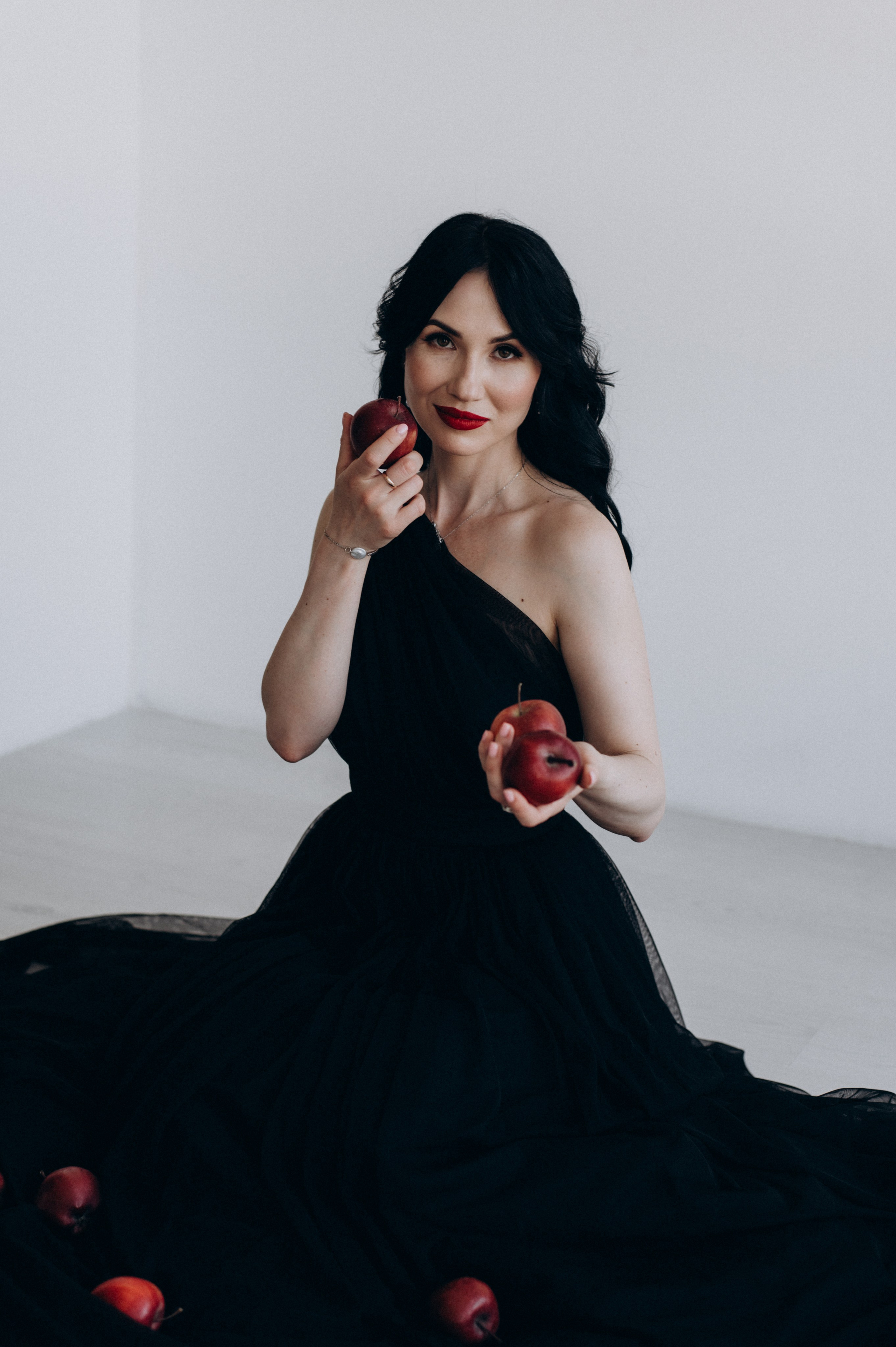 Індивідуальна фотосесія у студії Тернопіль, індивідуальна зйомка Львів. Сімейний, дитячий та індивідуальний фотограф в м. Тернопіль, м. Львів