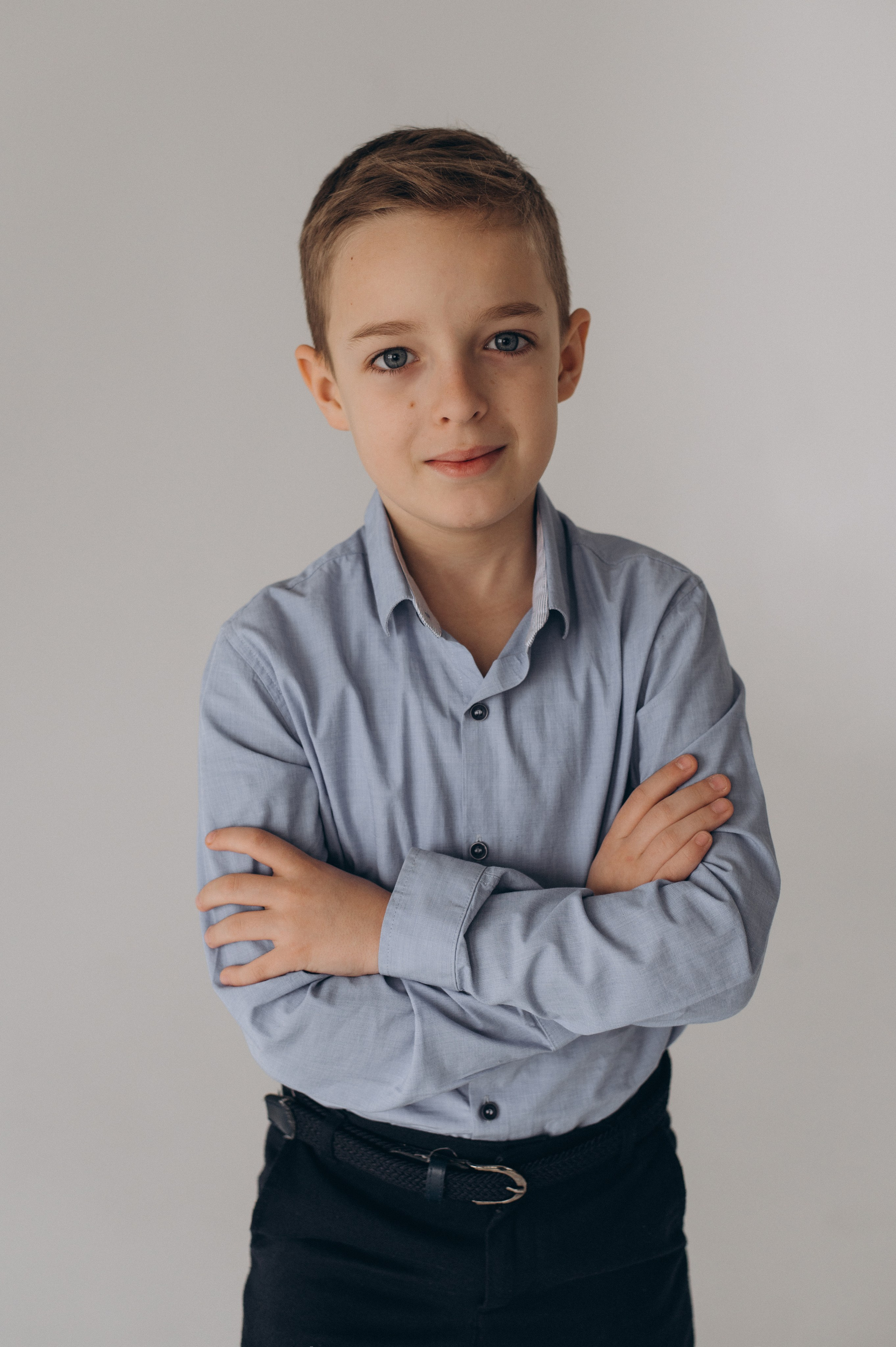 Шкільна фотосесія на віньєтки Тернопіль, шкільні альбоми, фотосесія випускників Тернопіль, випускний альбом, фотограф випускний Тернопіль. Сімейний, дитячий та індивідуальний фотограф в м. Тернопіль, м. Львів