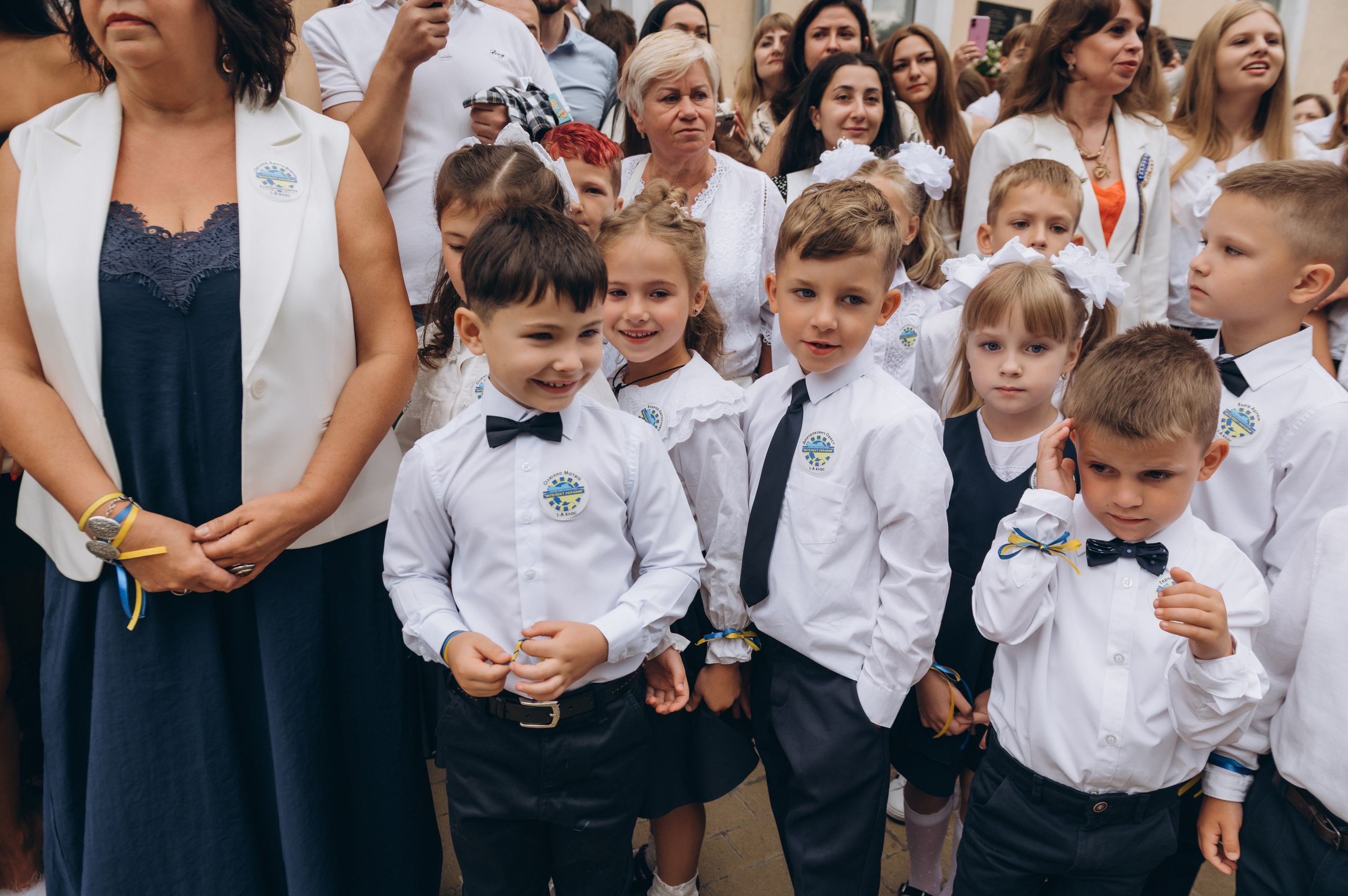 Перший дзвоник у Тернополі, фотосесія першокласників