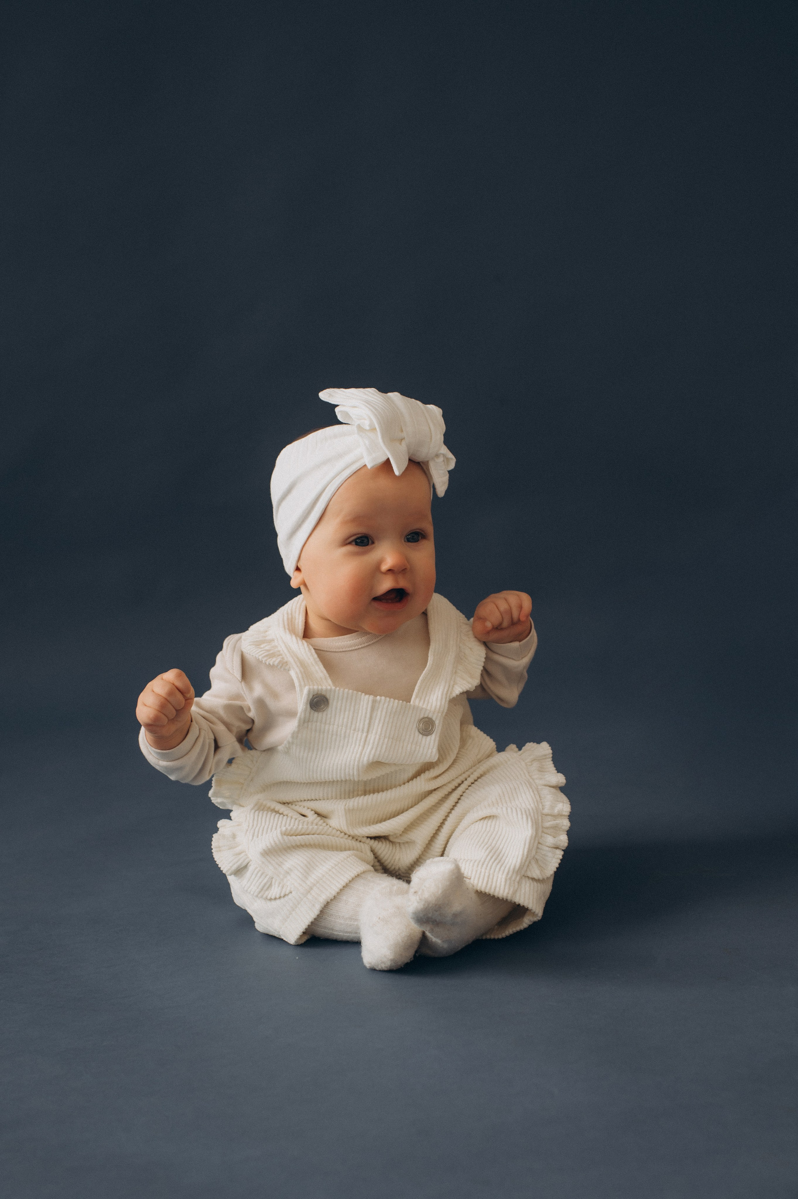 Перший тортик малюка Тернопіль, зйомка дня народження, сімейний фотограф Тернопіль, cakesmash, сімейна фотосесія у студії Тернопіль. Сімейний, дитячий та індивідуальний фотограф в м. Тернопіль, м. Львів