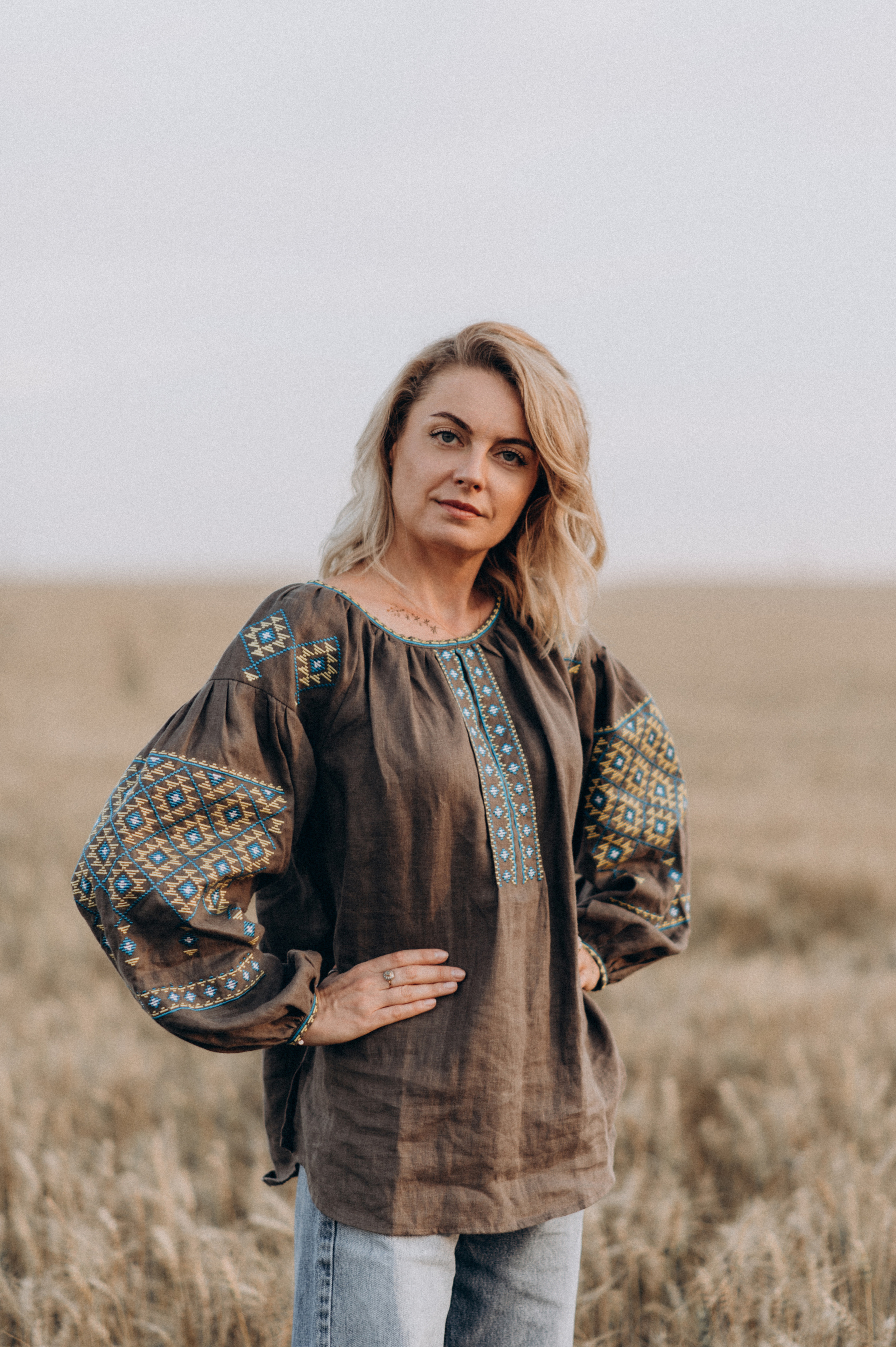 Фотосесія в пшениці та соняхах. Сімейний, дитячий та індивідуальний фотограф в м. Тернопіль, м. Львів