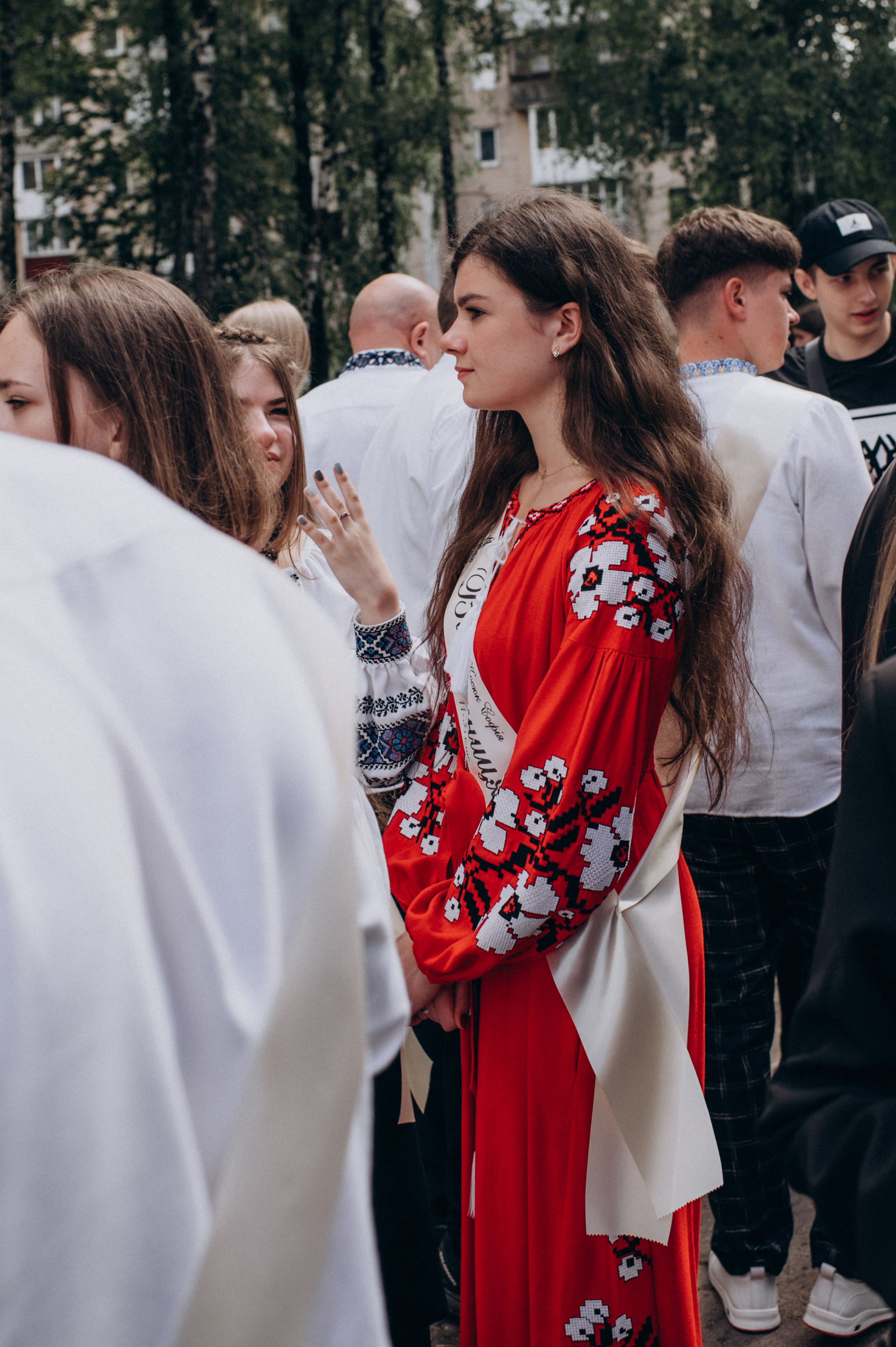 Фотосесія останнього дзвоника, фотосесія випускників Тернопіль, випускний 2024. Сімейний, дитячий та індивідуальний фотограф в м. Тернопіль, м. Львів