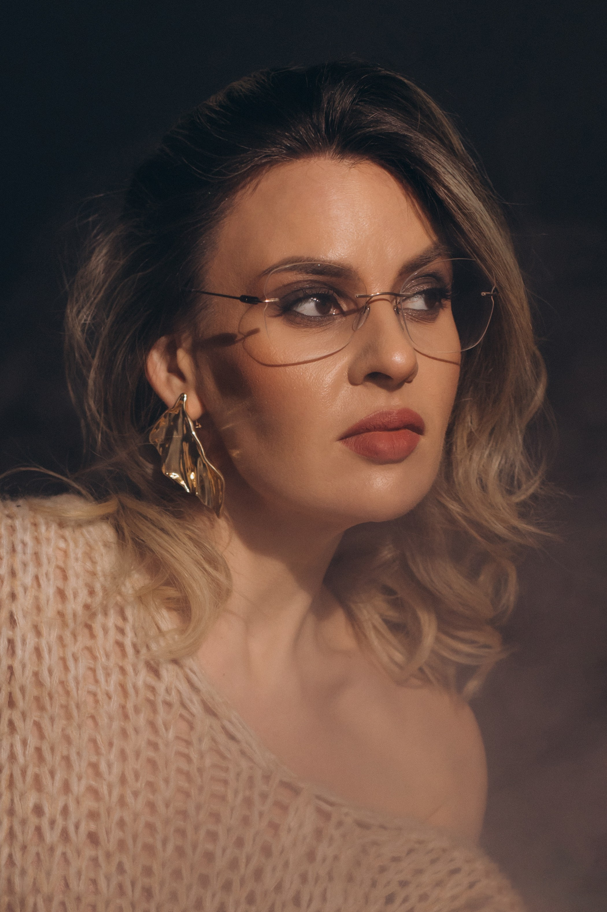 Портретна фотосесія дівчат, контент для лікаря, контент фотосесія Тернопіль, індивідуальна фотосесія Львів. Сімейний, дитячий та індивідуальний фотограф в м. Тернопіль, м. Львів