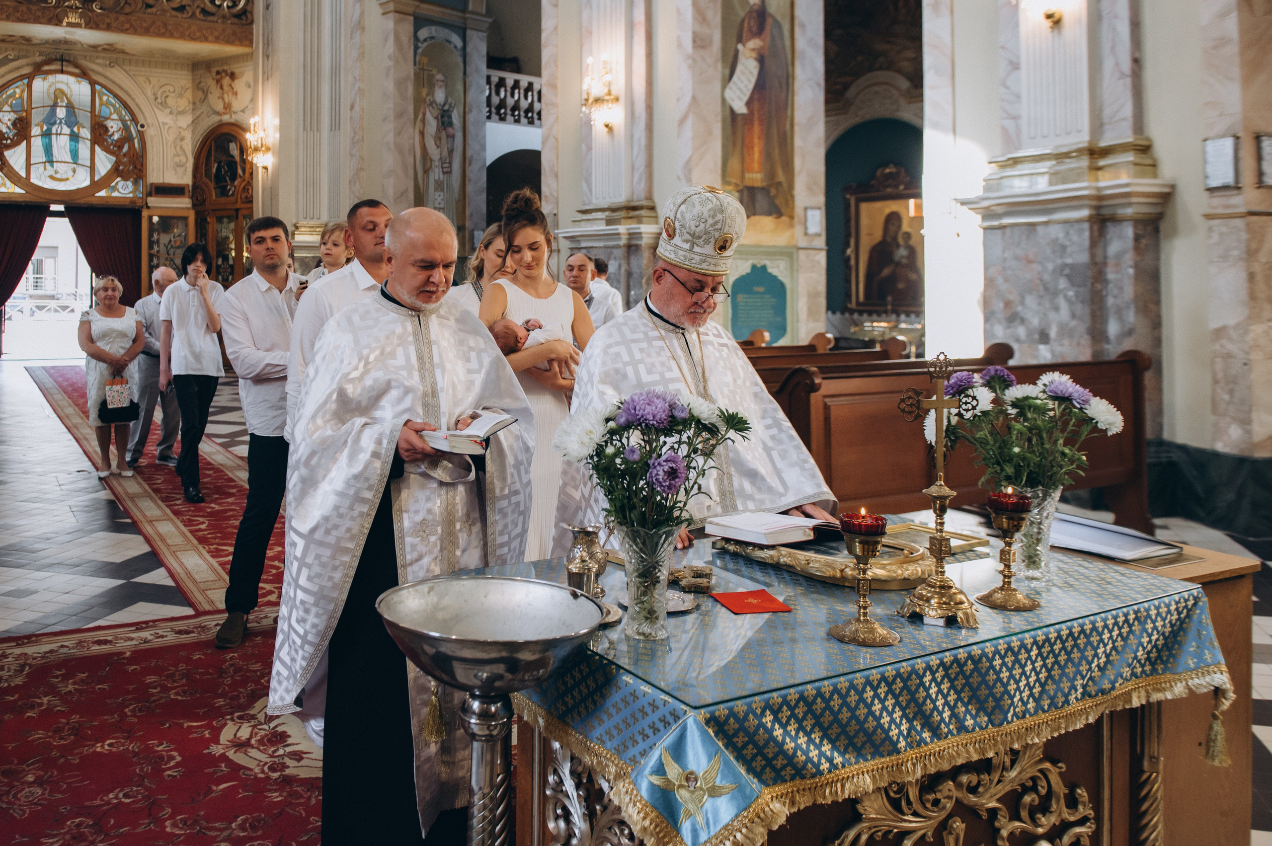 Фотосесія Хрещення Тернопіль, фотосесія хрестин Тернопіль, Катедра Тернопіль, фотосесія хрещення катедра. Сімейний, дитячий та індивідуальний фотограф в м. Тернопіль, м. Львів