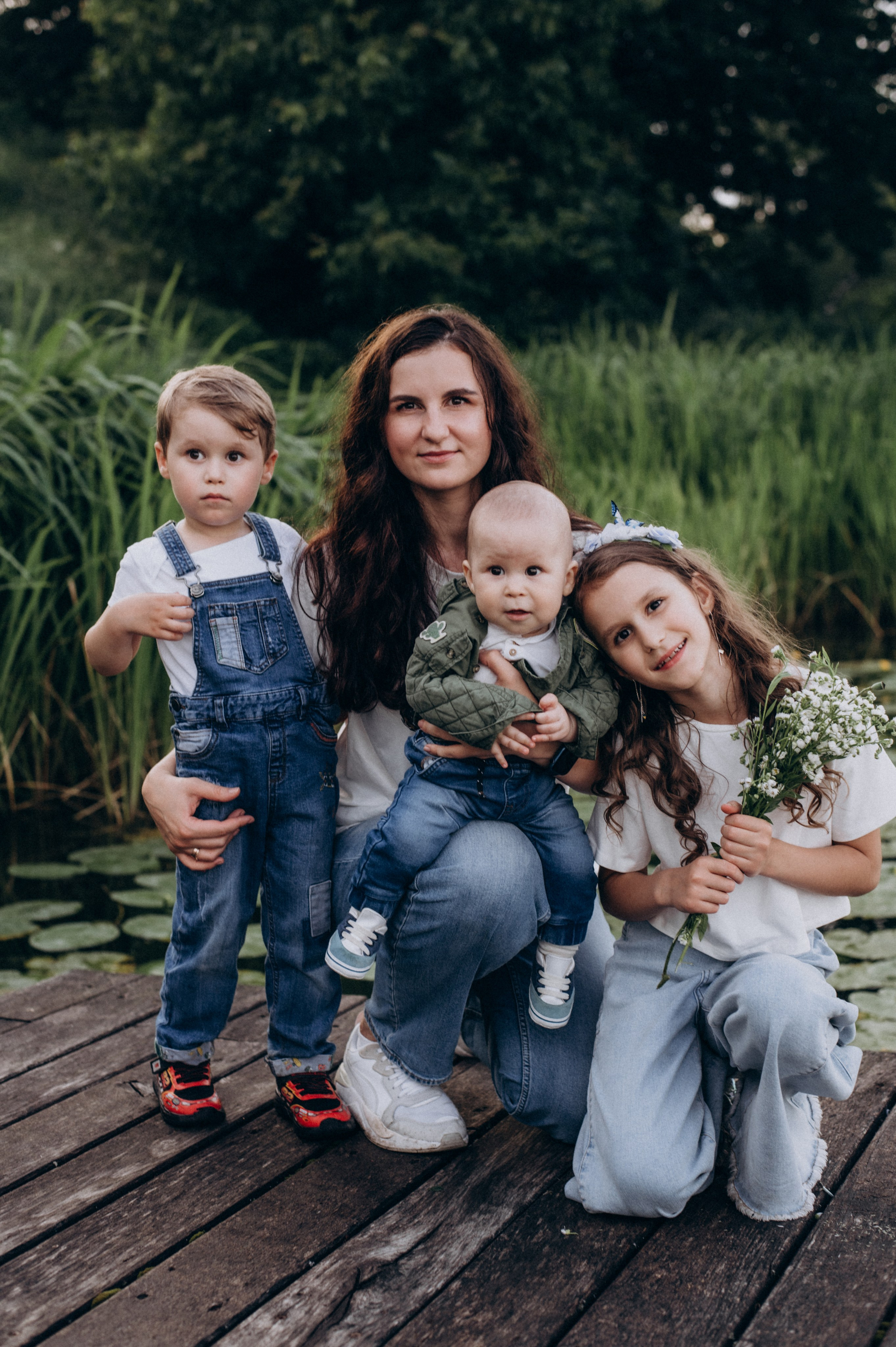 Сімейна фотосесія Тернопіль, сімейний фотограф Тернопіль, зйомка великої сімї. Сімейний, дитячий та індивідуальний фотограф в м. Тернопіль, м. Львів