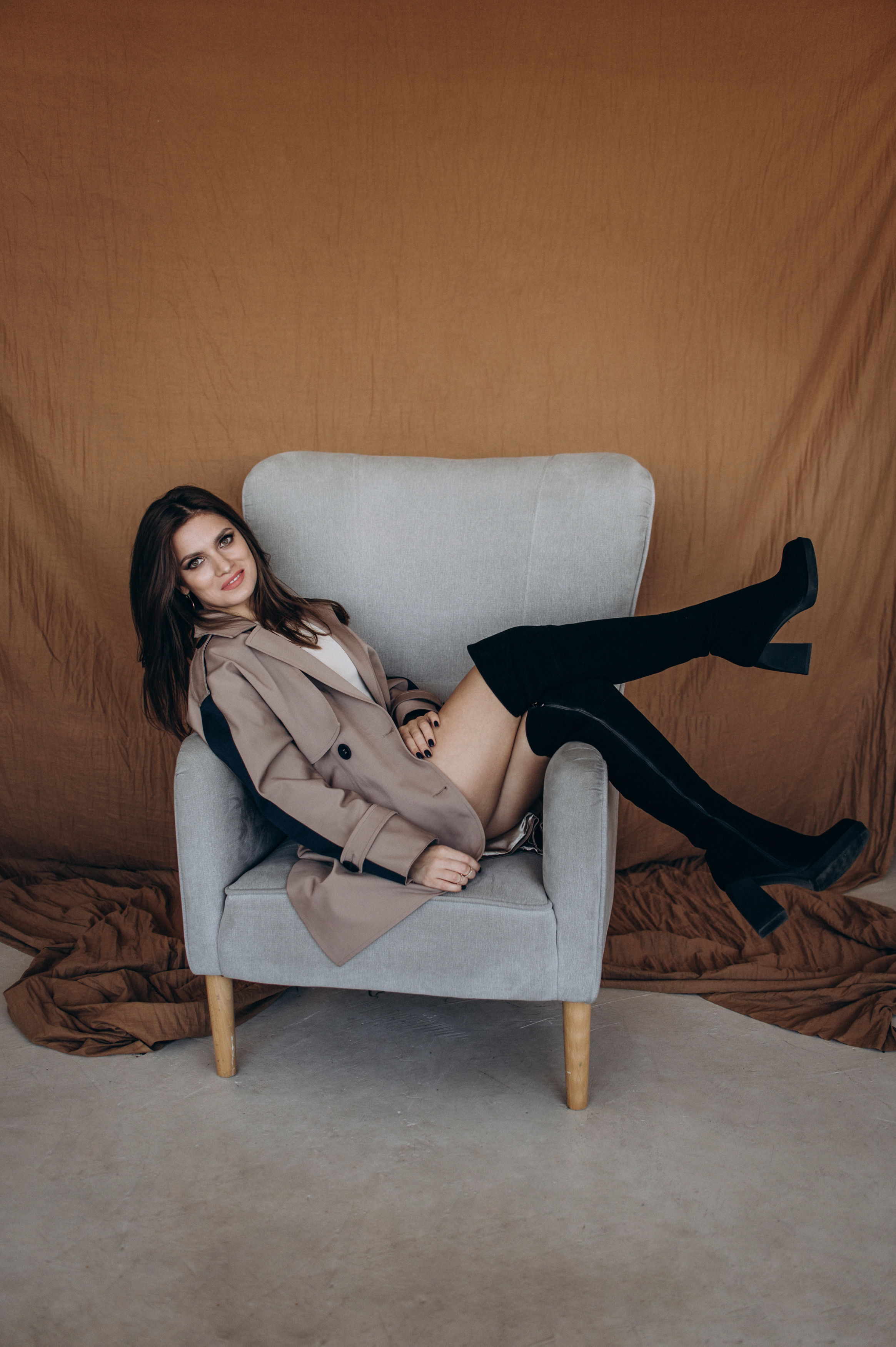 Індивідуальна фотосесія у студіі. Сімейний, дитячий та індивідуальний фотограф в м. Тернопіль, м. Львів