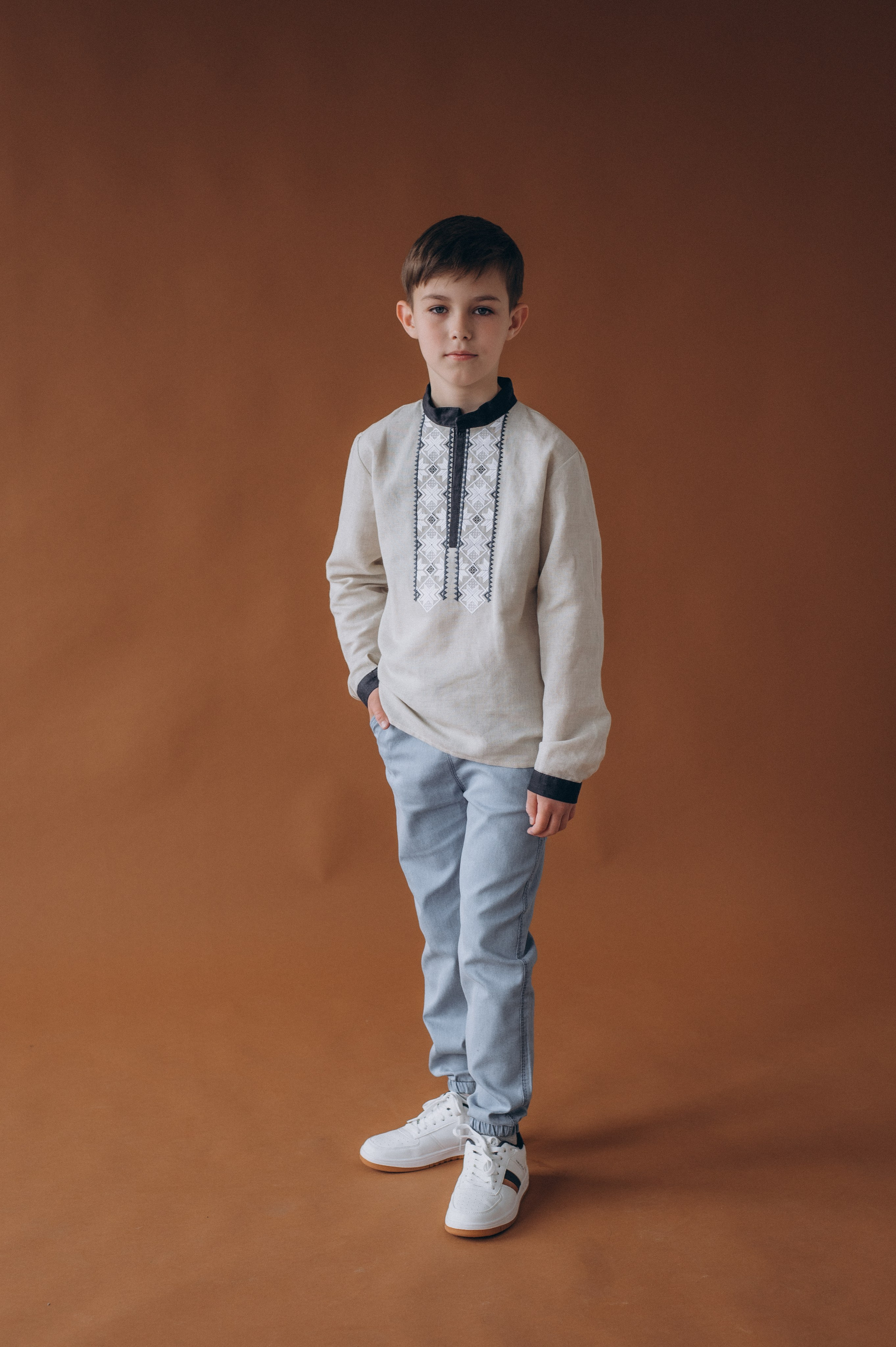 Шкільна фотосесія на віньєтки Тернопіль, фотосесія випускників Тернопіль, зйомка на віньєтки, шкільні фотоальбоми Тернопіль. Сімейний, дитячий та індивідуальний фотограф в м. Тернопіль, м. Львів