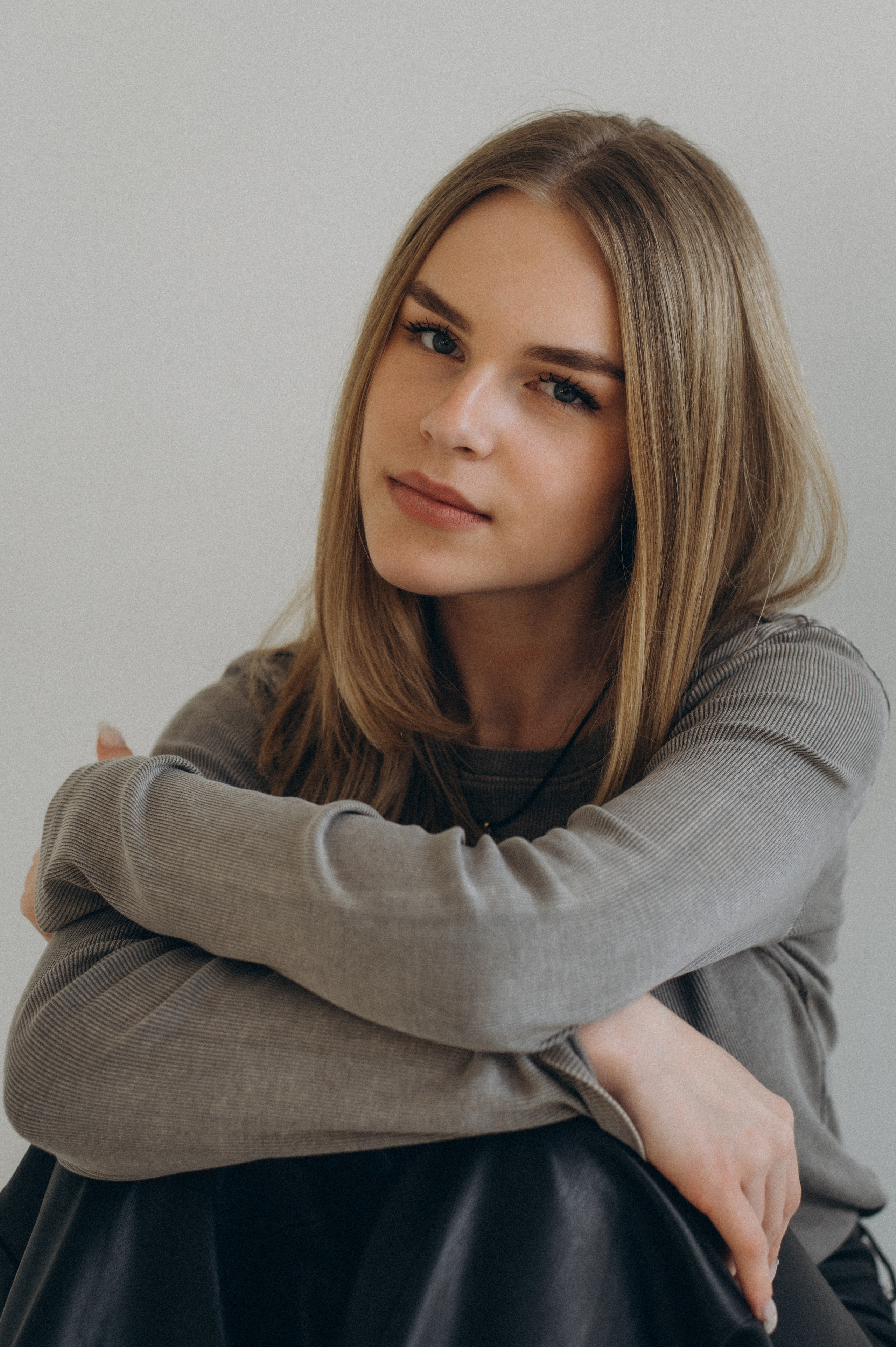 Фотосесія випускників, фотосесія на віньєтки Тернопіль, випускники Тернопіль, випуск 2025. Сімейний, дитячий та індивідуальний фотограф в м. Тернопіль, м. Львів