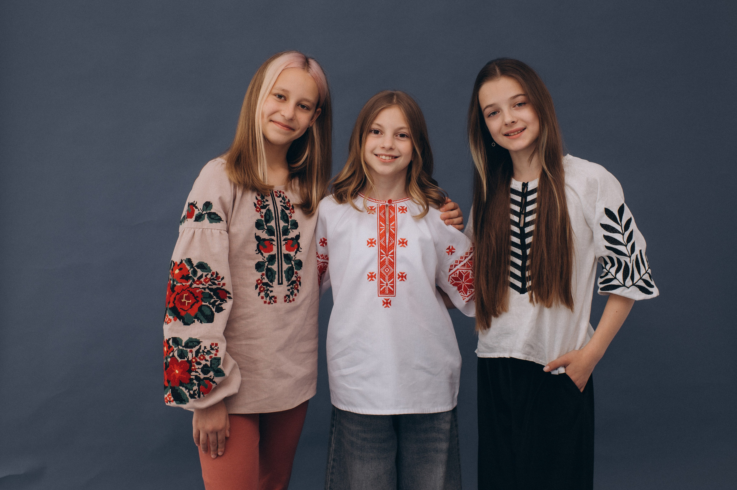 Шкільна фотосесія на віньєтки Тернопіль, фотосесія випускників Тернопіль, зйомка на віньєтки, шкільні фотоальбоми Тернопіль. Сімейний, дитячий та індивідуальний фотограф в м. Тернопіль, м. Львів