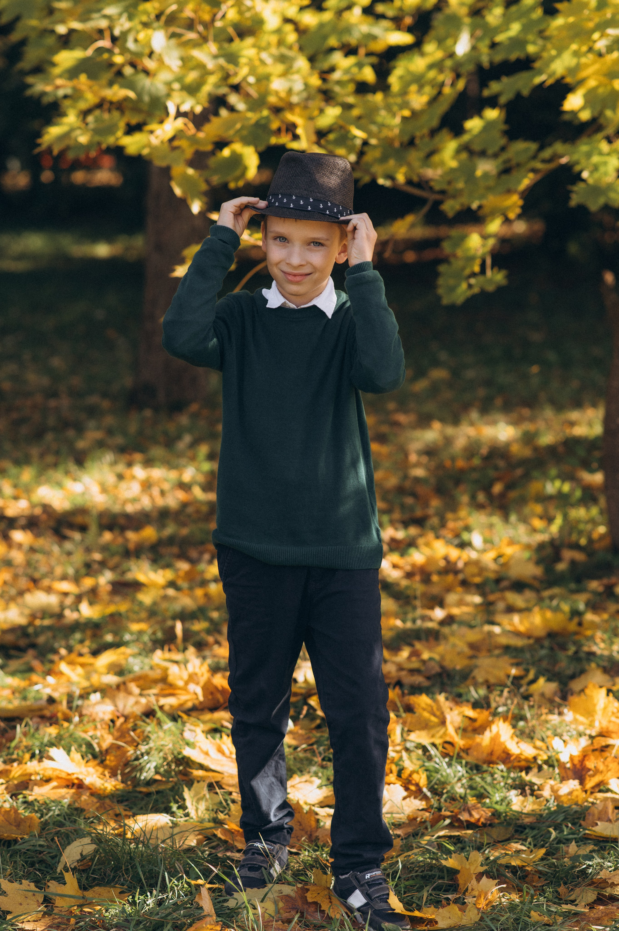 Фотосесія випускників Тернопіль, зйомка на віньєтки Тернопіль, вінєтки, випускні фотоальбоми Тернопіль. Сімейний, дитячий та індивідуальний фотограф в м. Тернопіль, м. Львів