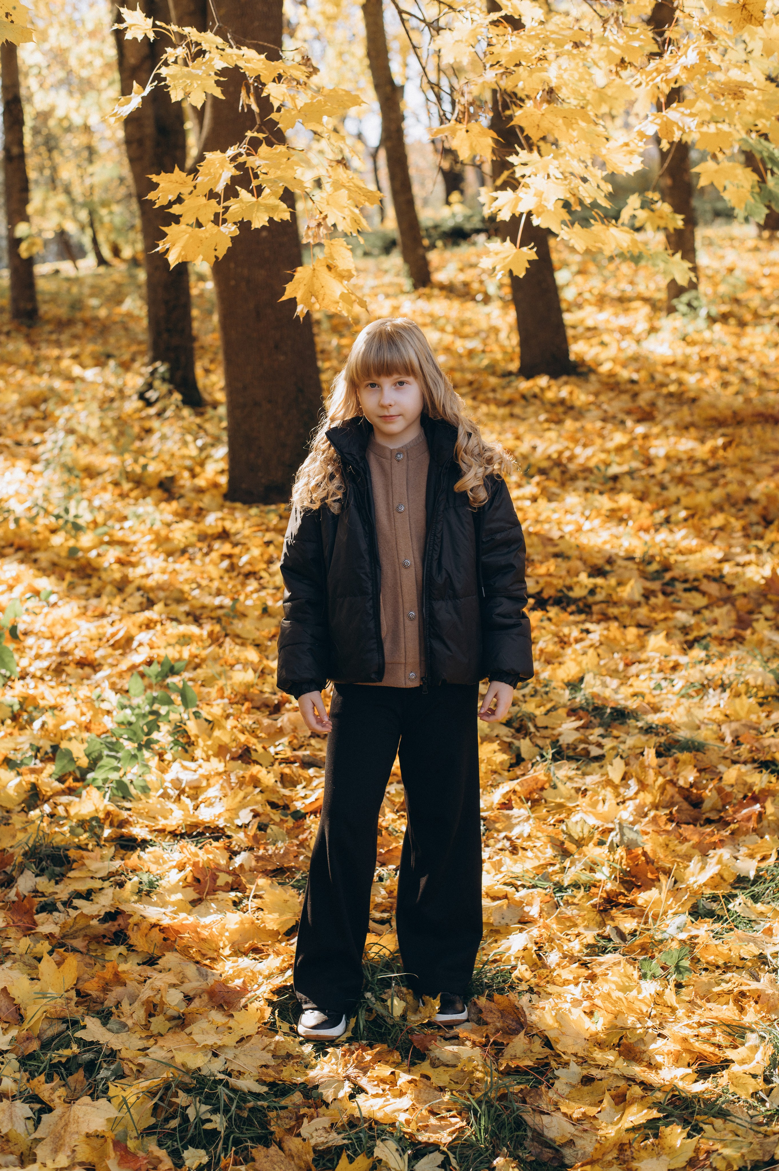 Осіння фотосесія 4 класу на віньєтки, випускні фотоальбоми Тернопіль, фотосесія випускників Тернопіль, шкільний випускний альбом Тернопіль. Сімейний, дитячий та індивідуальний фотограф в м. Тернопіль, м. Львів