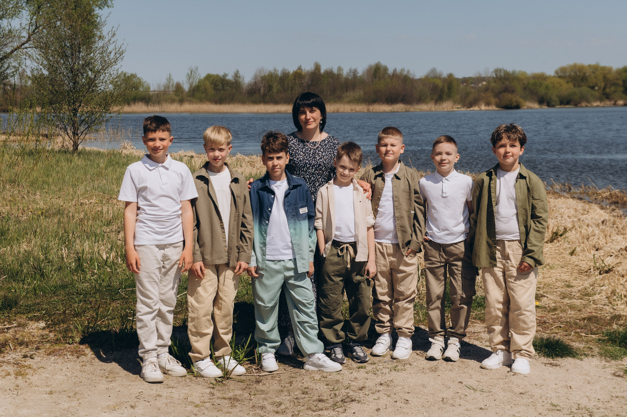 Фотосесія на шкільні фотоальбоми Тернопіль, вінєтки Тернопіль, шкільна фотосесія випускників Тернопіль, зйомка випускників Тернопіль. Сімейний, дитячий та індивідуальний фотограф в м. Тернопіль, м. Львів