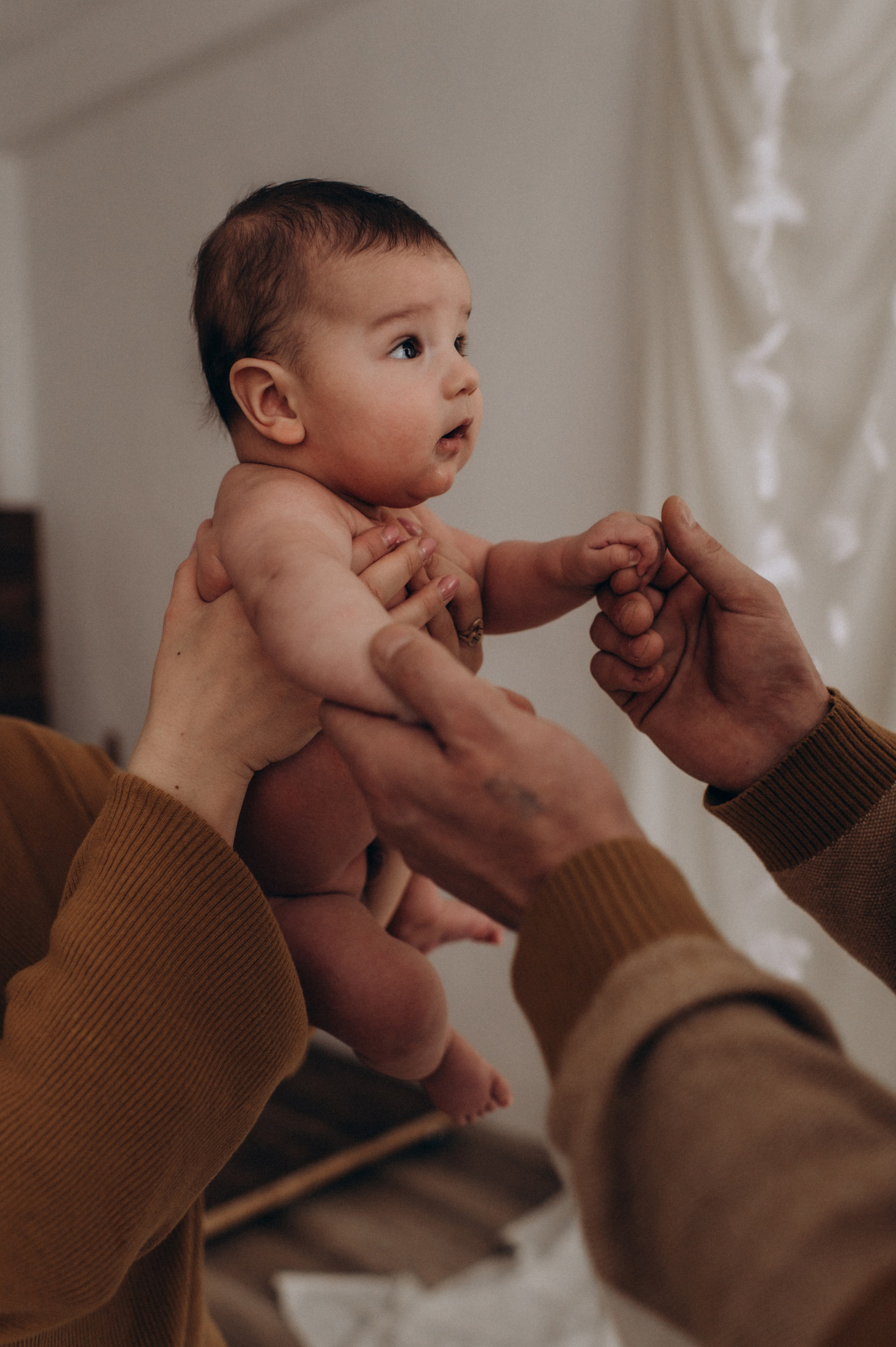 Сімейна фотосесія Тернопіль Львів, зйомка newborn, фотосесія новонароджених. Сімейний, дитячий та індивідуальний фотограф в м. Тернопіль, м. Львів