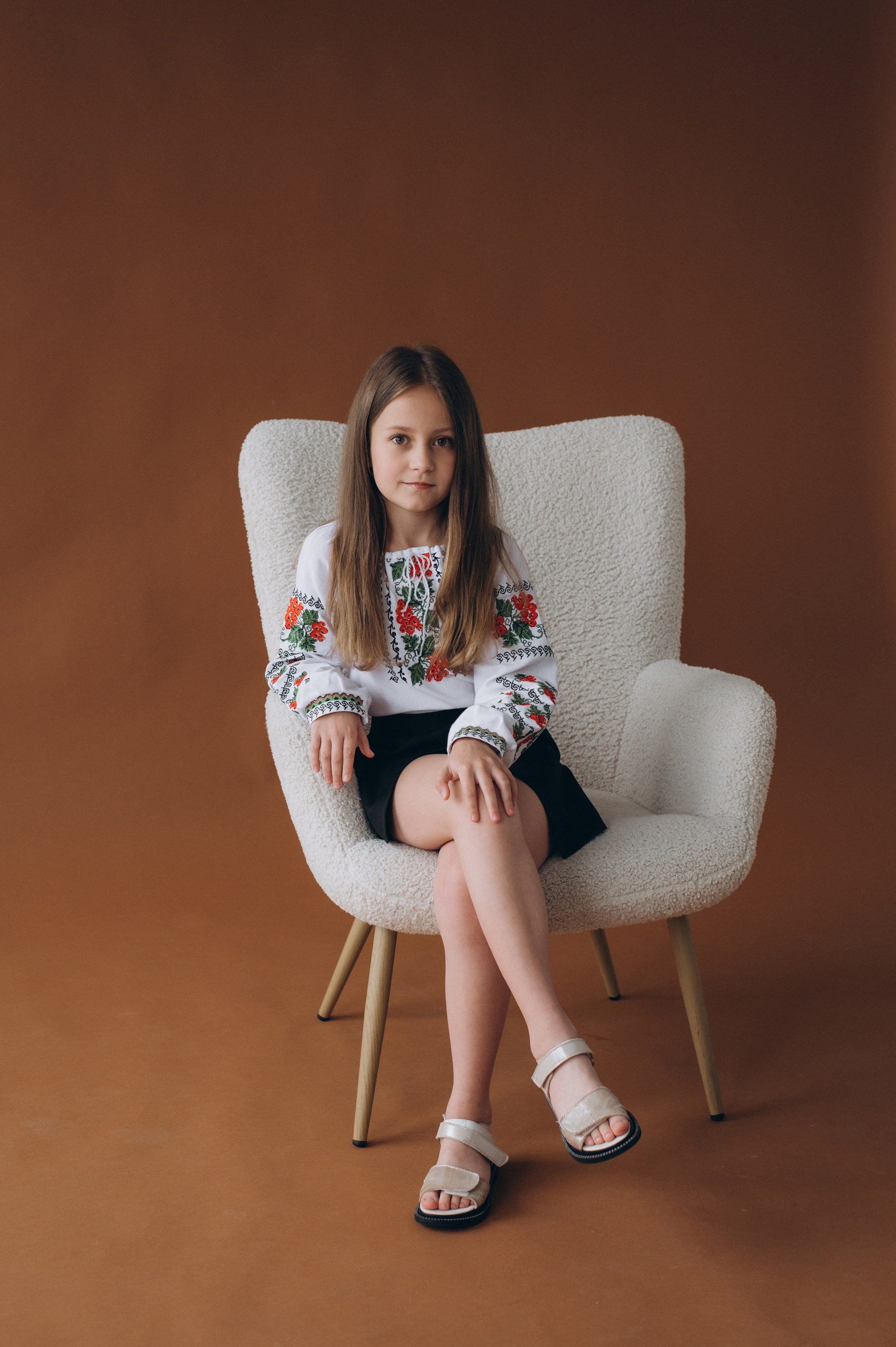 Шкільна фотосесія на віньєтки Тернопіль, фотосесія випускників Тернопіль, зйомка на віньєтки, шкільні фотоальбоми Тернопіль. Сімейний, дитячий та індивідуальний фотограф в м. Тернопіль, м. Львів