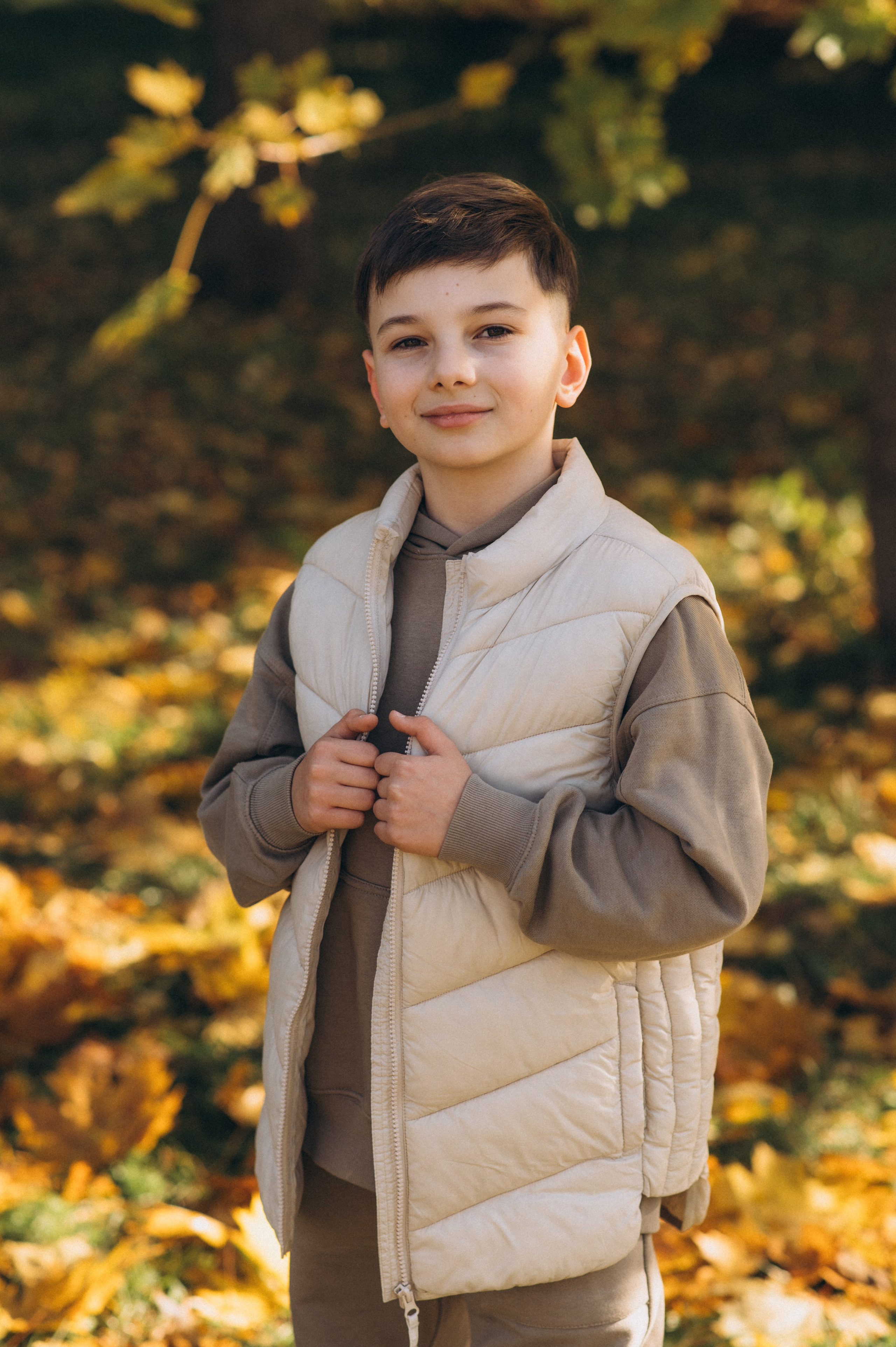 Шкільна фотосесія на віньєтки Тернопіль, шкільні альбоми, фотосесія випускників Тернопіль, випускний альбом, фотограф випускний Тернопіль. Сімейний, дитячий та індивідуальний фотограф в м. Тернопіль, м. Львів