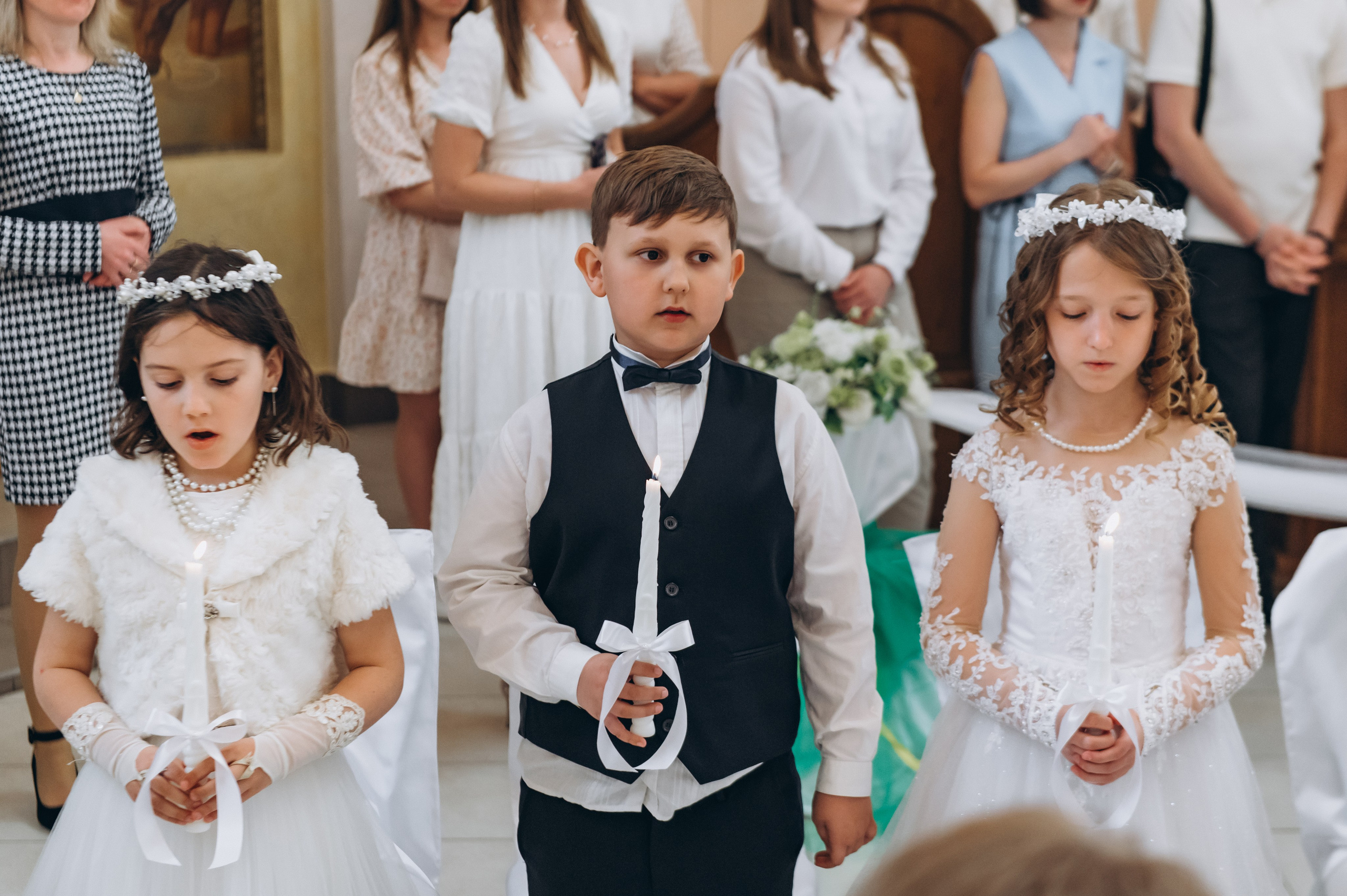 Фотосесія Причастя Тернопіль, зйомка Причастя, фотограф на Причастя Тернопіль, Причастя Львів, церква Петра і Павла. Сімейний, дитячий та індивідуальний фотограф в м. Тернопіль, м. Львів