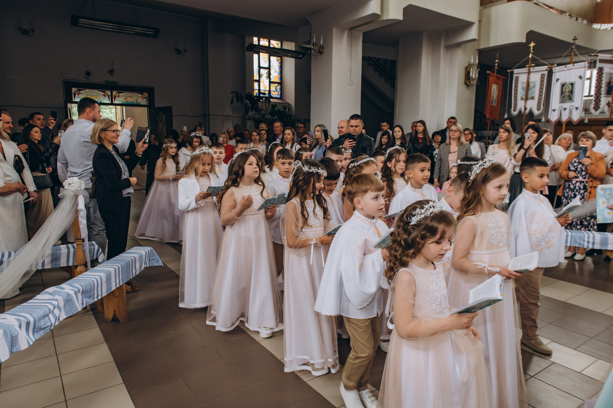 Фотосесія Причастя Тернопіль, зйомка Причастя, фотограф на Причастя Тернопіль, Причастя Львів, Причастя церква Михаїла Тернопіль. Сімейний, дитячий та індивідуальний фотограф в м. Тернопіль, м. Львів