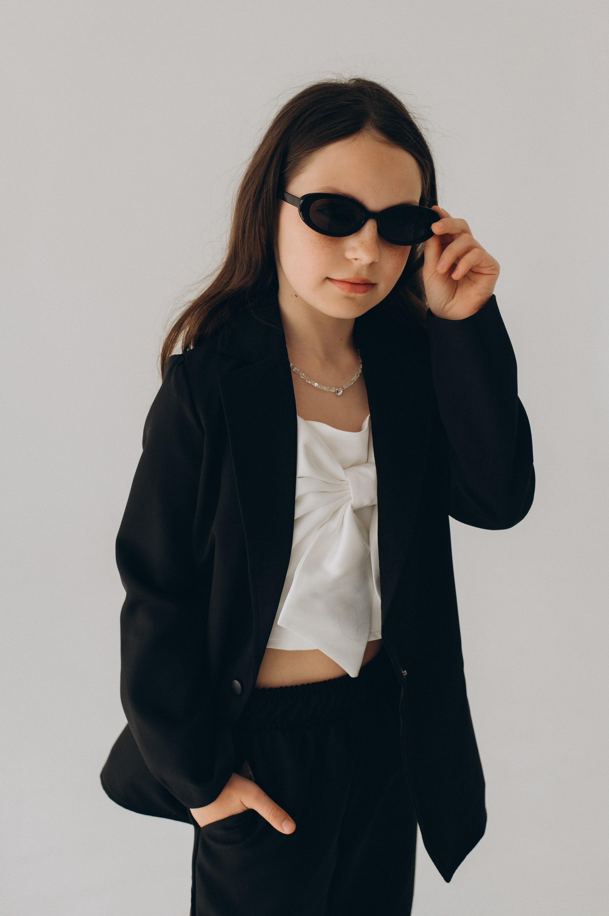 Шкільна фотосесія на віньєтки Тернопіль, шкільні альбоми, фотосесія випускників Тернопіль, випускний альбом, фотограф випускний Тернопіль. Сімейний, дитячий та індивідуальний фотограф в м. Тернопіль, м. Львів