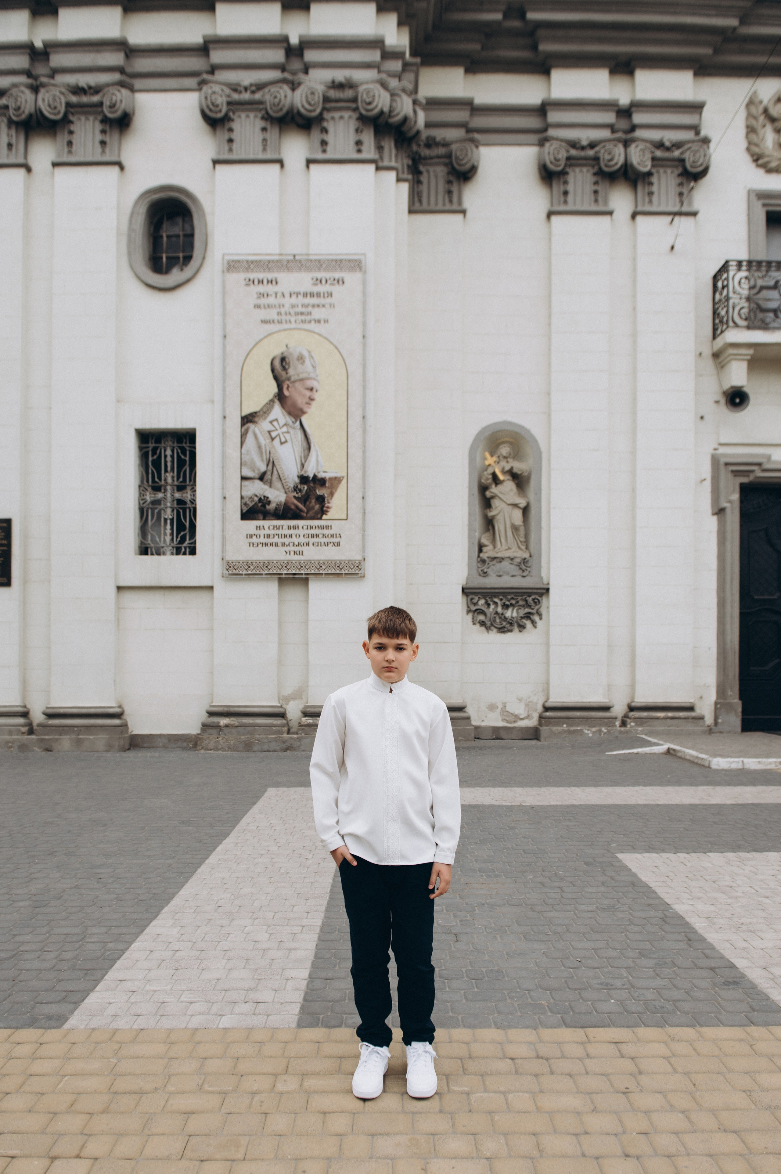 Фотосесія Першого Причастя Тернопіль, фотосесія Причастя Тернопіль, Таїнство Першого Причастя Тернопіль, Катедра Причастя Тернопіль. Сімейний, дитячий та індивідуальний фотограф в м. Тернопіль, м. Львів