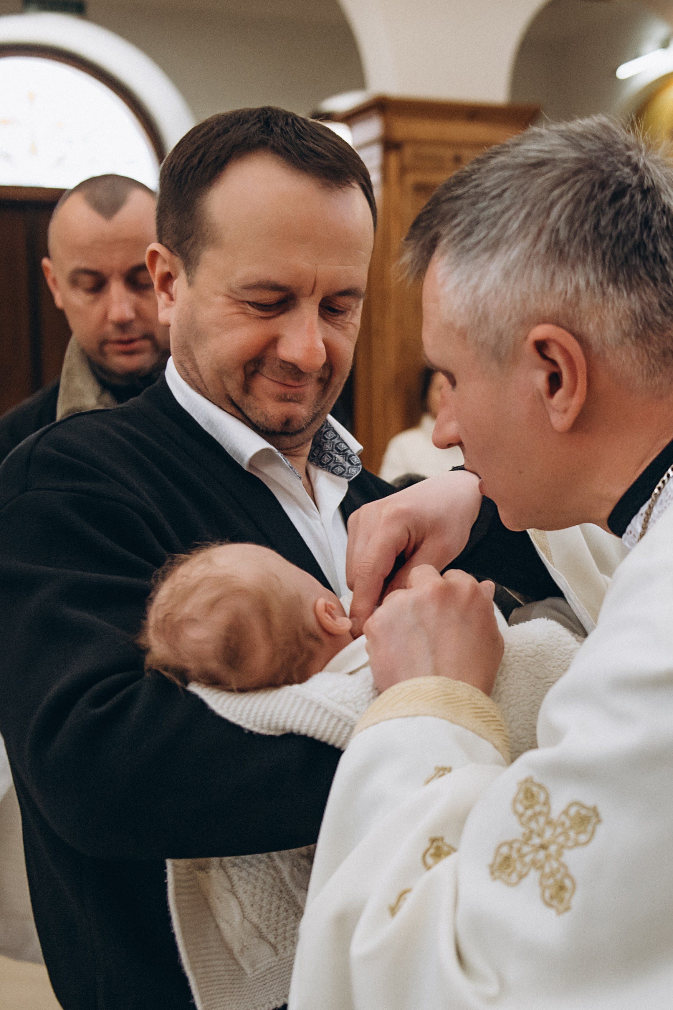 Фотосесія Хрещення Тернопіль, зйомка Хрестин Тернопіль, Храм Різдва Пресвятої Богородиці УГКЦ Тернопіль. Сімейний, дитячий та індивідуальний фотограф в м. Тернопіль, м. Львів